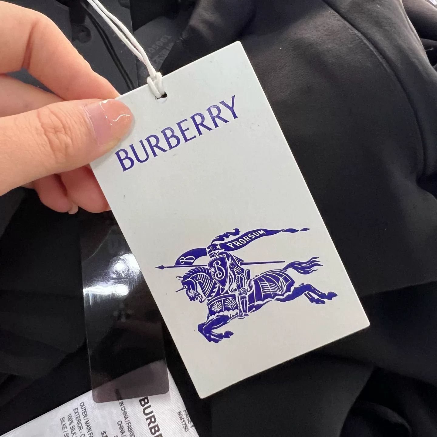 Burberry Burberry Silk Pleated Midi Skirt IT 38 Size 26" / US 2 / IT 38 - 6 Thumbnail