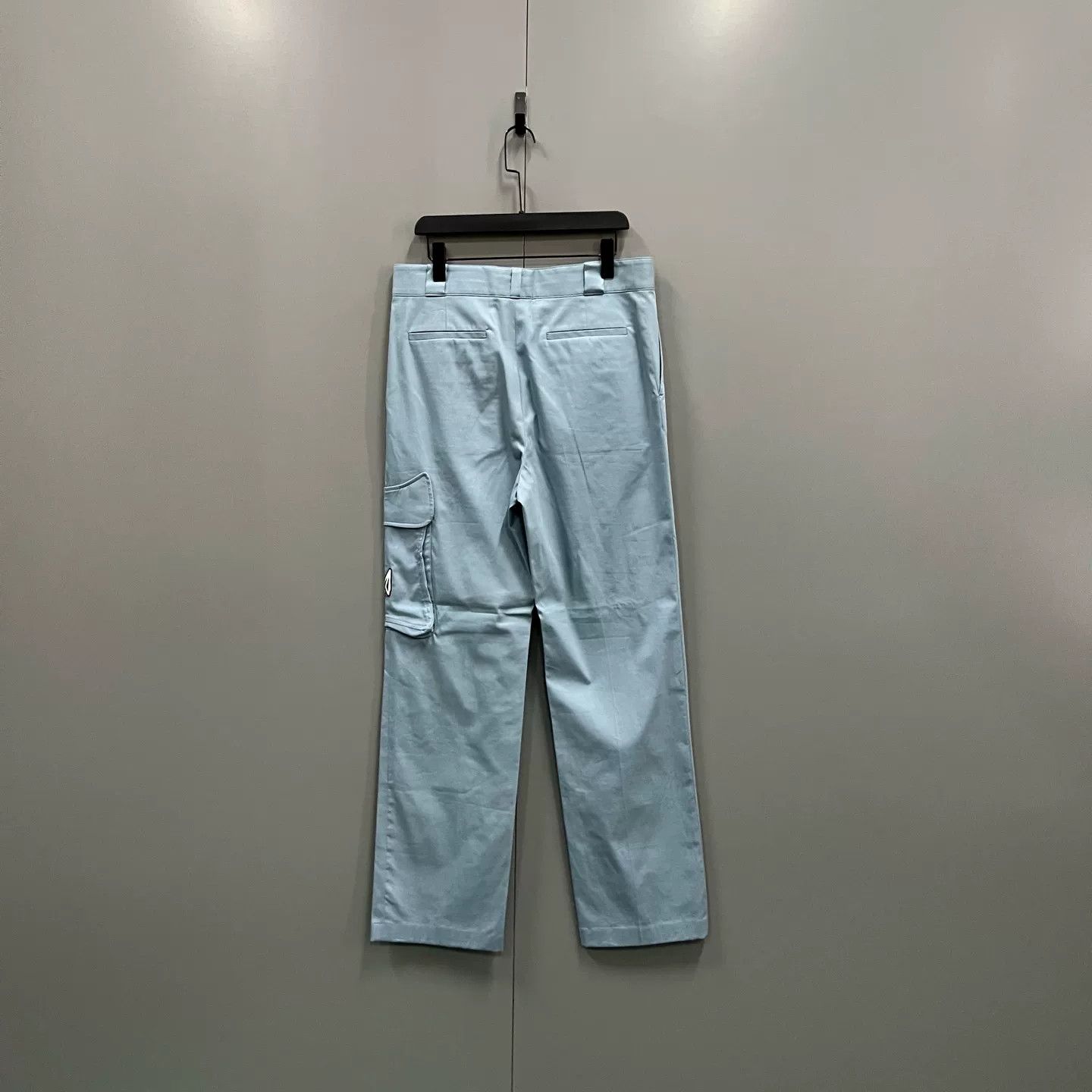 Louis Vuitton Louis Vuitton Blue Logo Embroidered Cargo Pants 40 Size US 33 - 3 Thumbnail