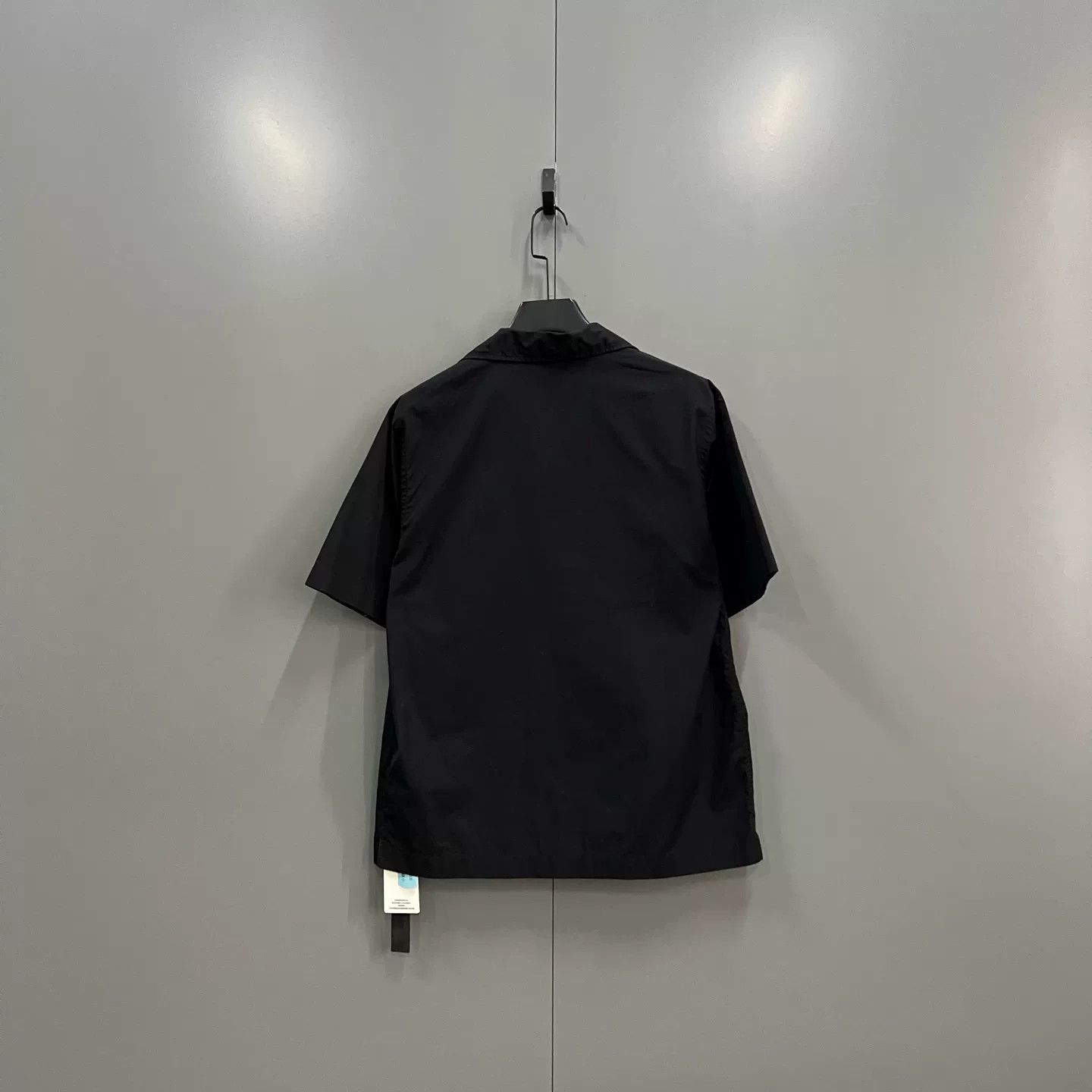 Prada Prada Graphic Logo Short Sleeve Shirt S Size US S / EU 44-46 / 1 - 3 Thumbnail
