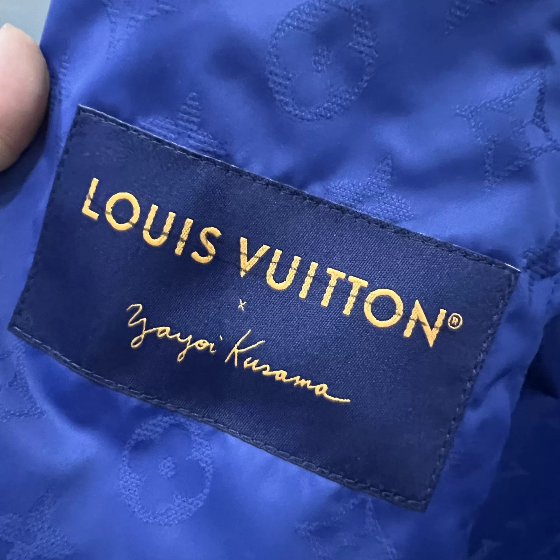 Louis Vuitton Louis Vuitton x Yayoi Kusama Monogram Jacket 46 Size US S / EU 44-46 / 1 - 4 Thumbnail