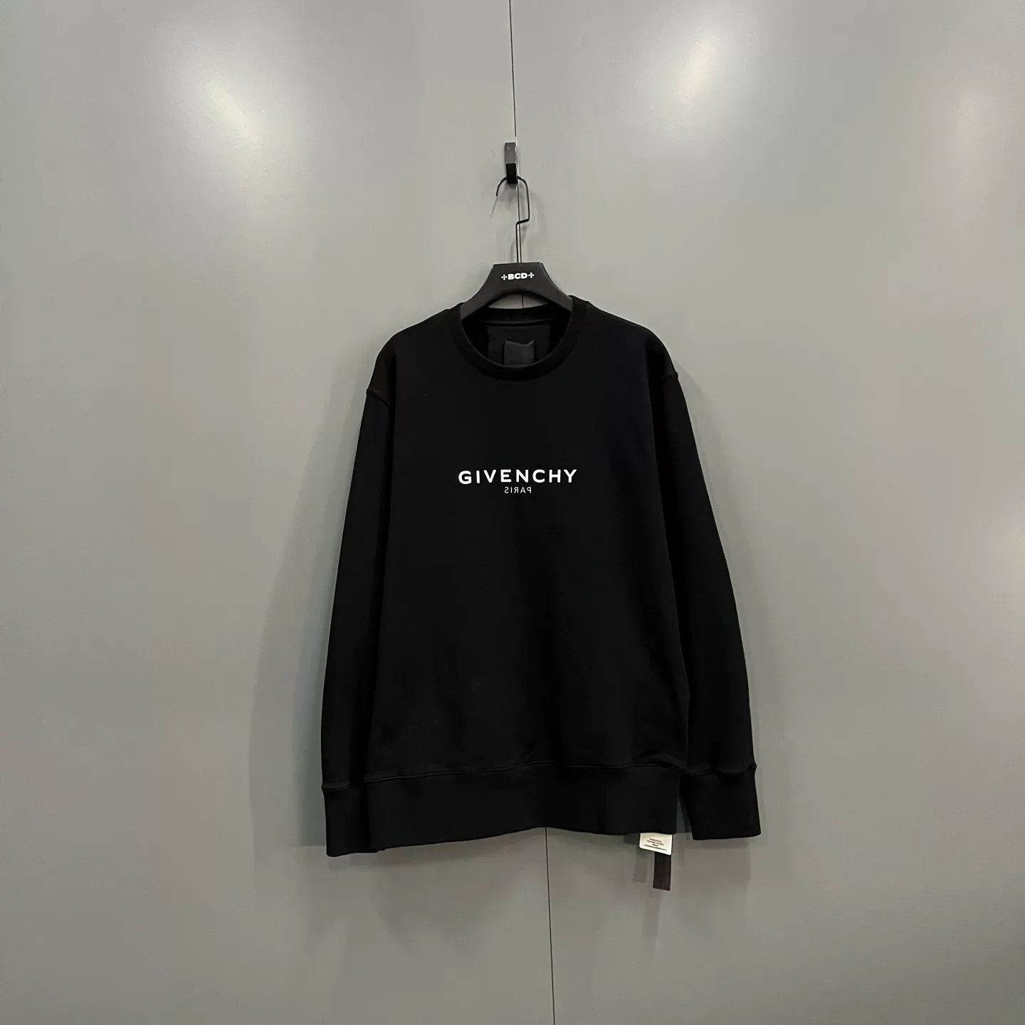 Givenchy Givenchy Mirrored Logo Sweatshirt XL Size US XL / EU 56 / 4 - 2 Thumbnail