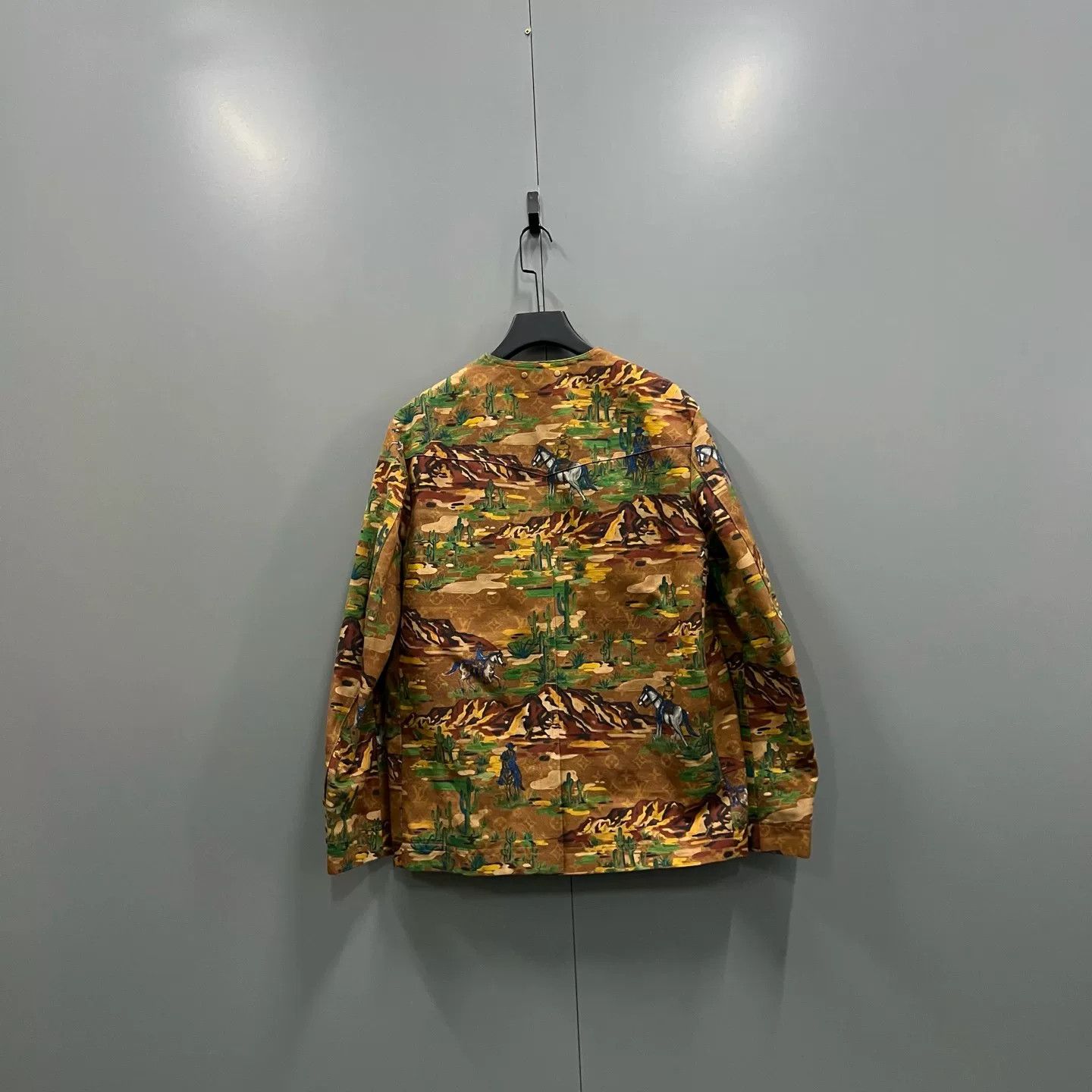 Louis Vuitton Louis Vuitton Pharrell Western Landscape Jacket 48 Size US M / EU 48-50 / 2 - 3 Thumbnail