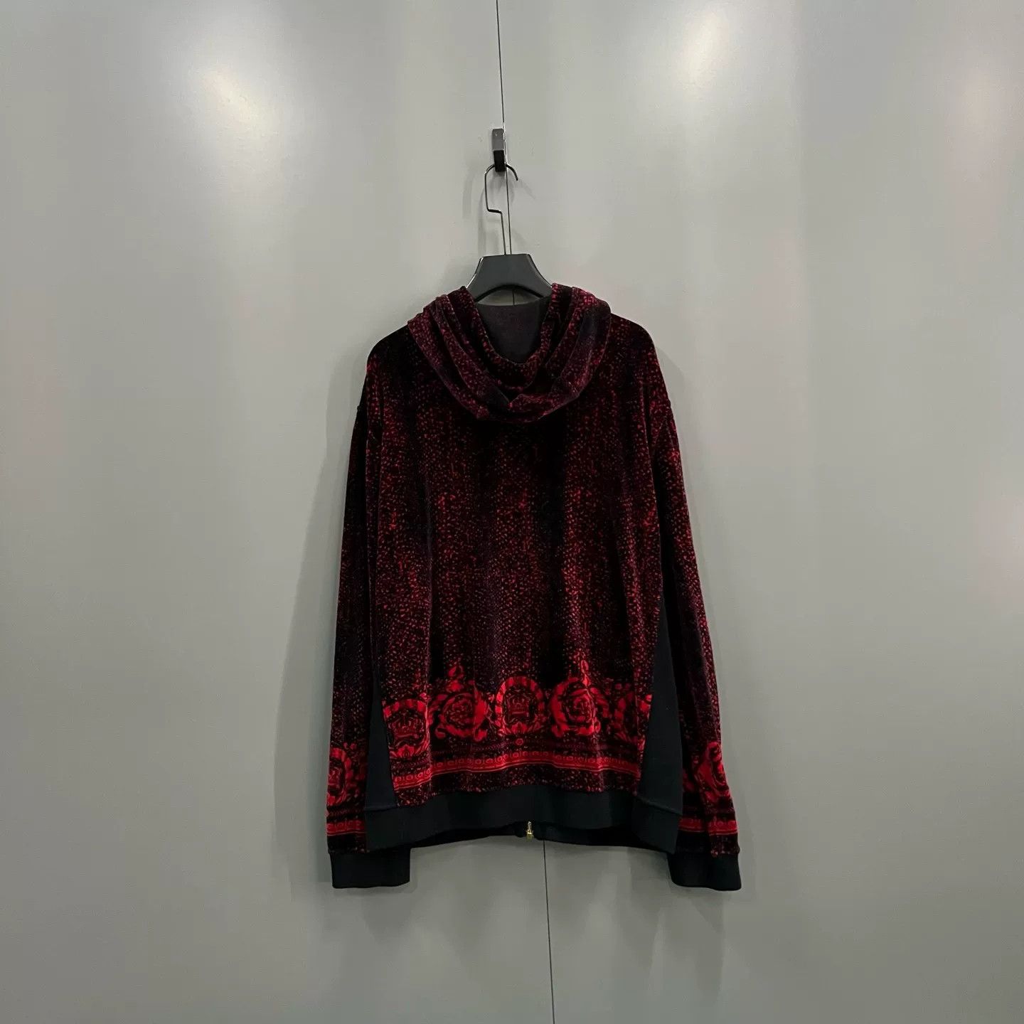 Versace Versace Baroque Rose Pattern Velour Zip Hoodie 5XL Size US XXL / EU 58 / 5 - 3 Thumbnail