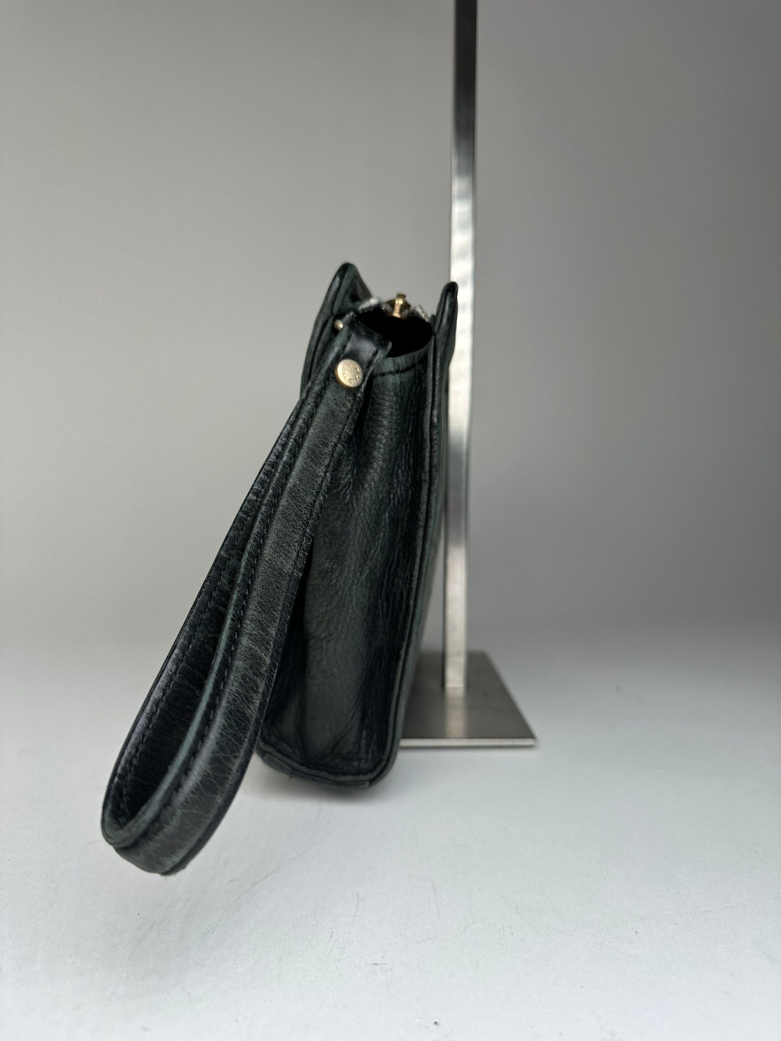 Balenciaga Vintage BB Logo Leather Wristlet Pouch Black Size ONE SIZE - 3 Thumbnail