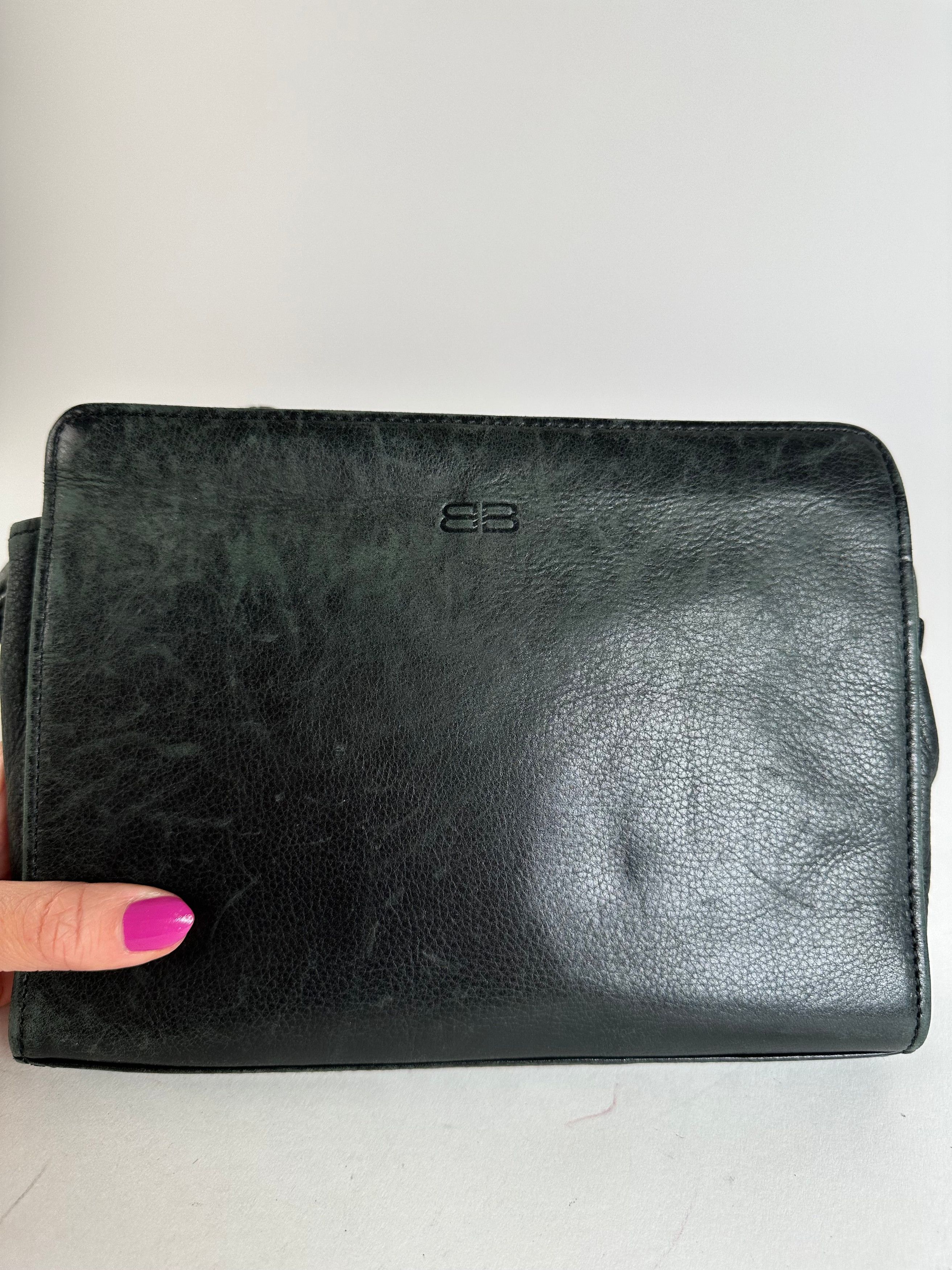 Balenciaga Vintage BB Logo Leather Wristlet Pouch Black Size ONE SIZE - 8 Thumbnail