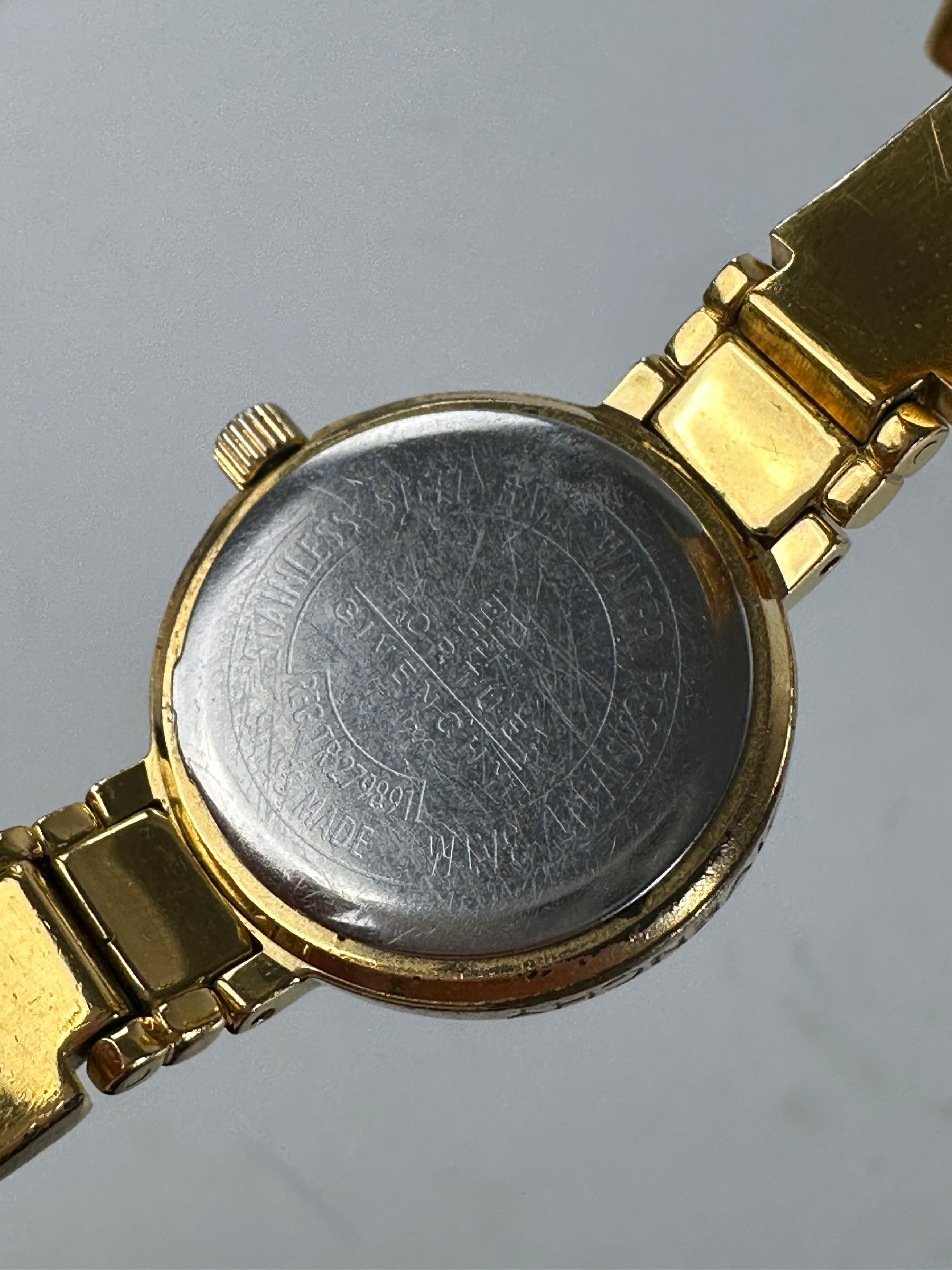 Givenchy Vintage 4G Gold Plated Quartz Watch Gold Size ONE SIZE - 6 Thumbnail