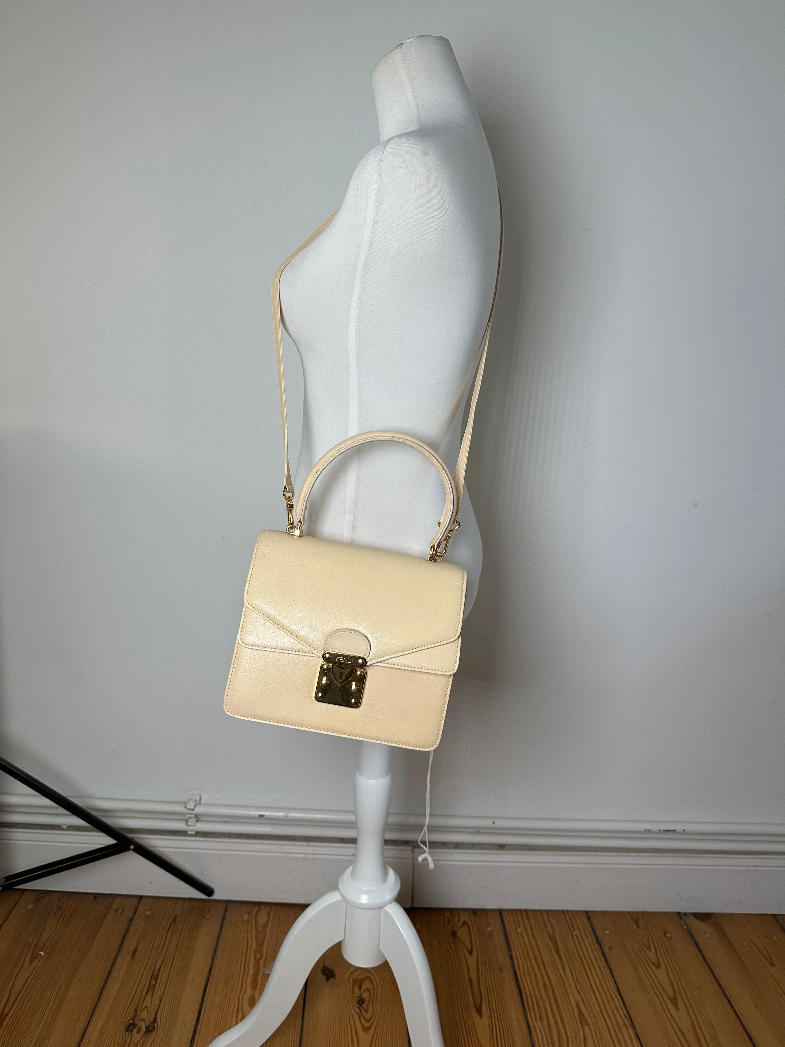 Fendi Vintage Top Handle Flap Bag Cream Ivory Calfskin Leather Size ONE SIZE - 5 Thumbnail
