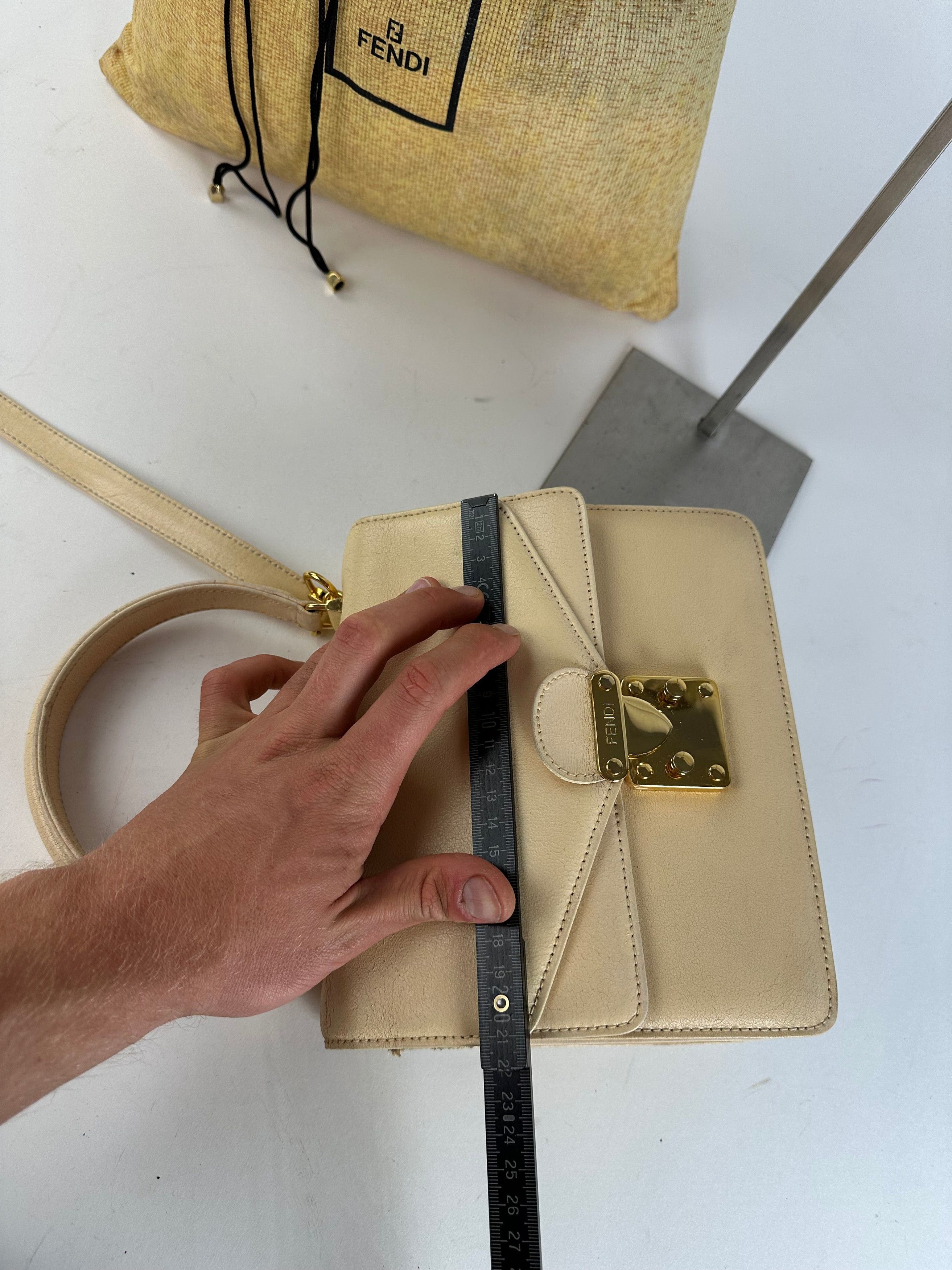 Fendi Vintage Top Handle Flap Bag Cream Ivory Calfskin Leather Size ONE SIZE - 12 Thumbnail