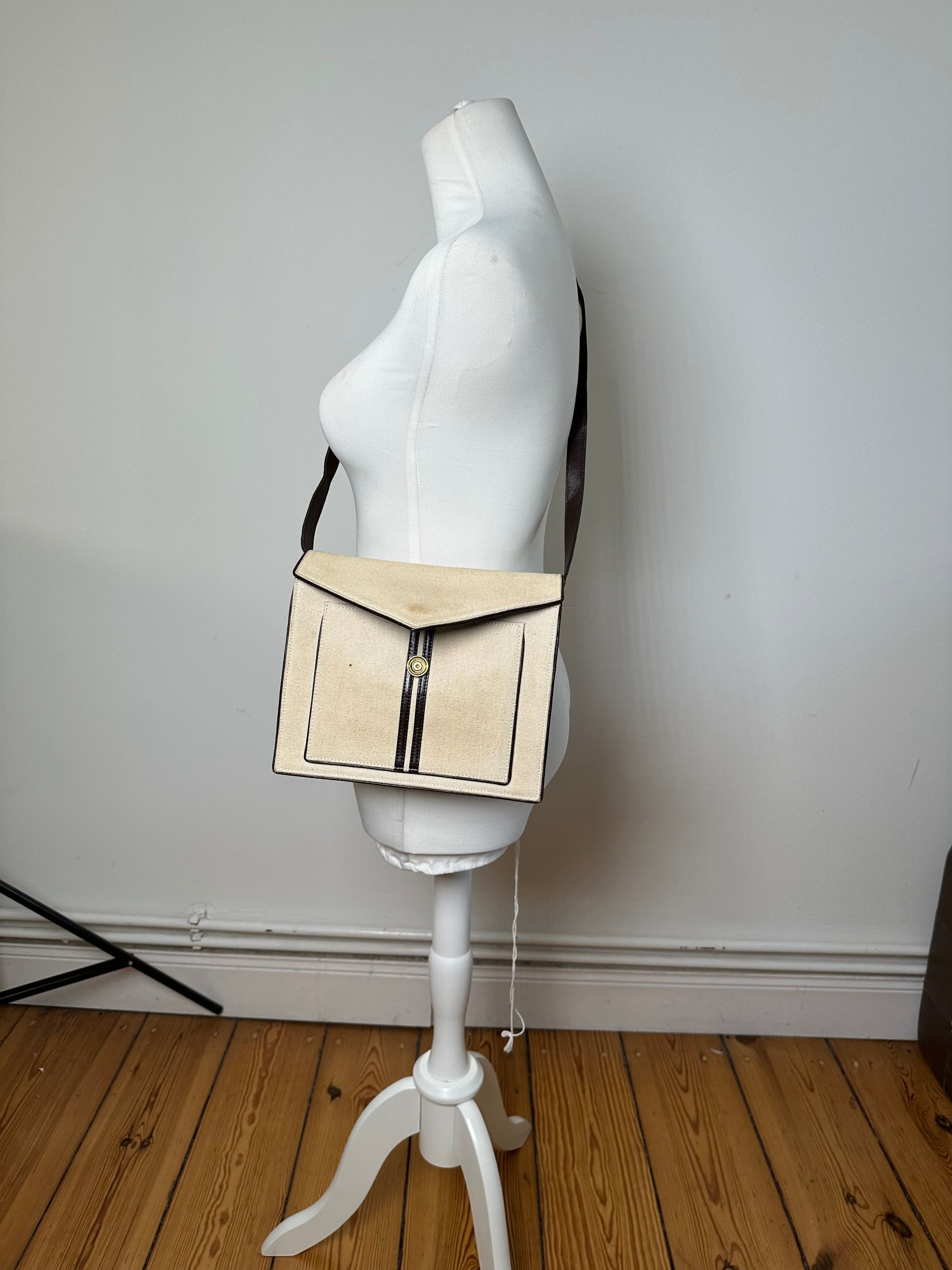 Yves Saint Laurent Vintage Canvas Envelope Shoulder Bag Beige Size ONE SIZE - 6 Thumbnail