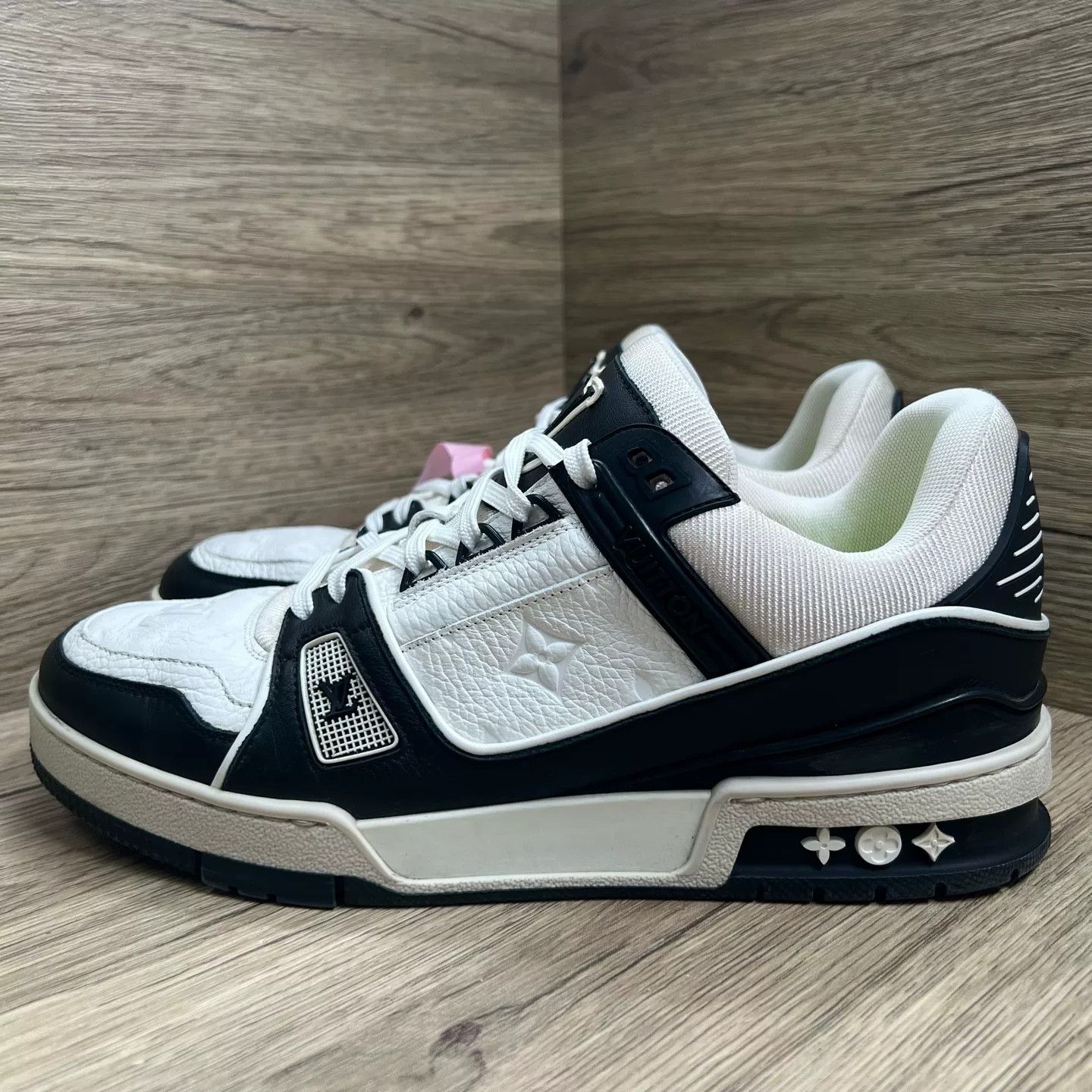 Louis Vuitton Louis Vuitton Black White Denim Trainer Sneakers US 8 Size US 8 / EU 41 - 2 Thumbnail