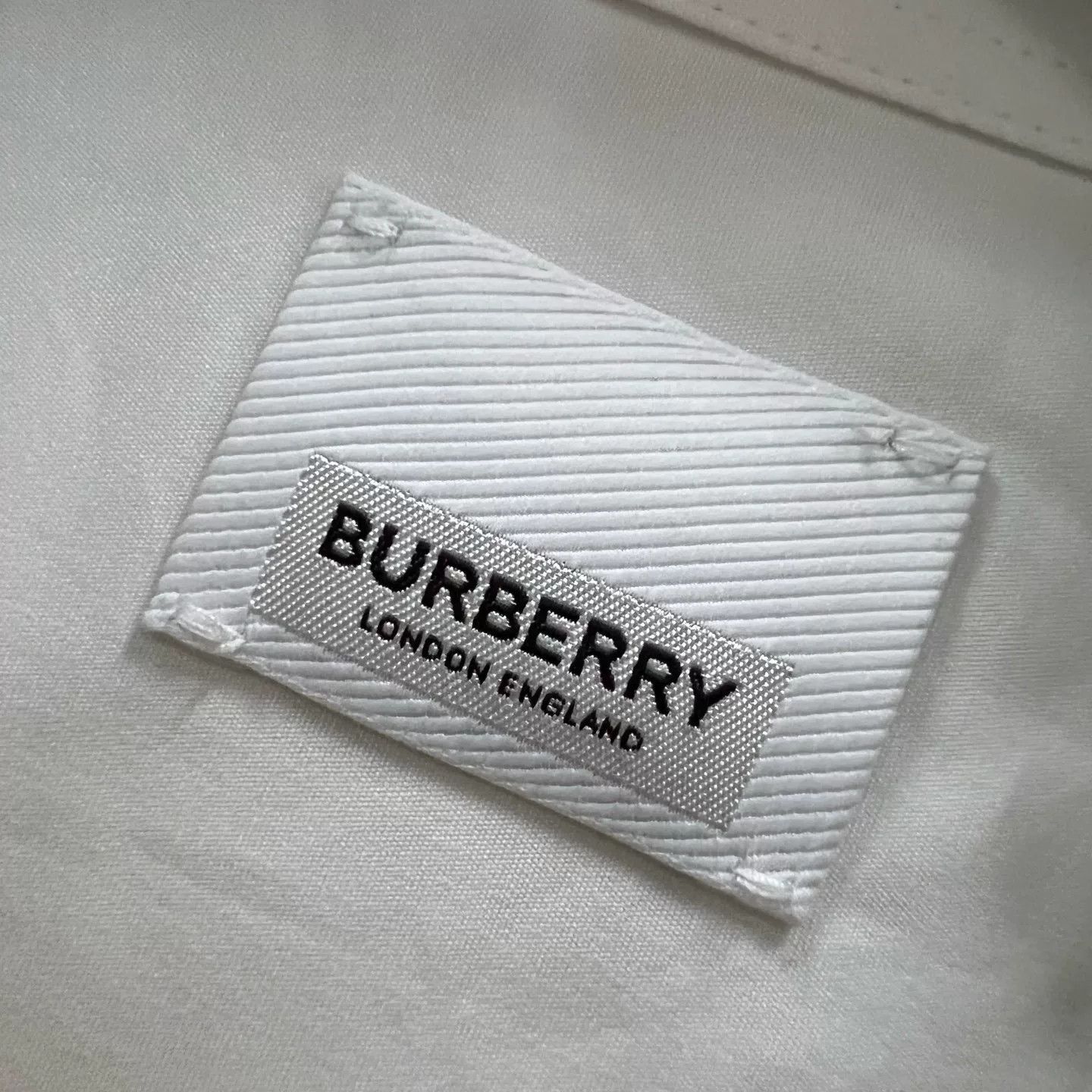 Burberry Burberry White Cotton Spliced Pocket Shirt US M Size US M / EU 48-50 / 2 - 4 Thumbnail