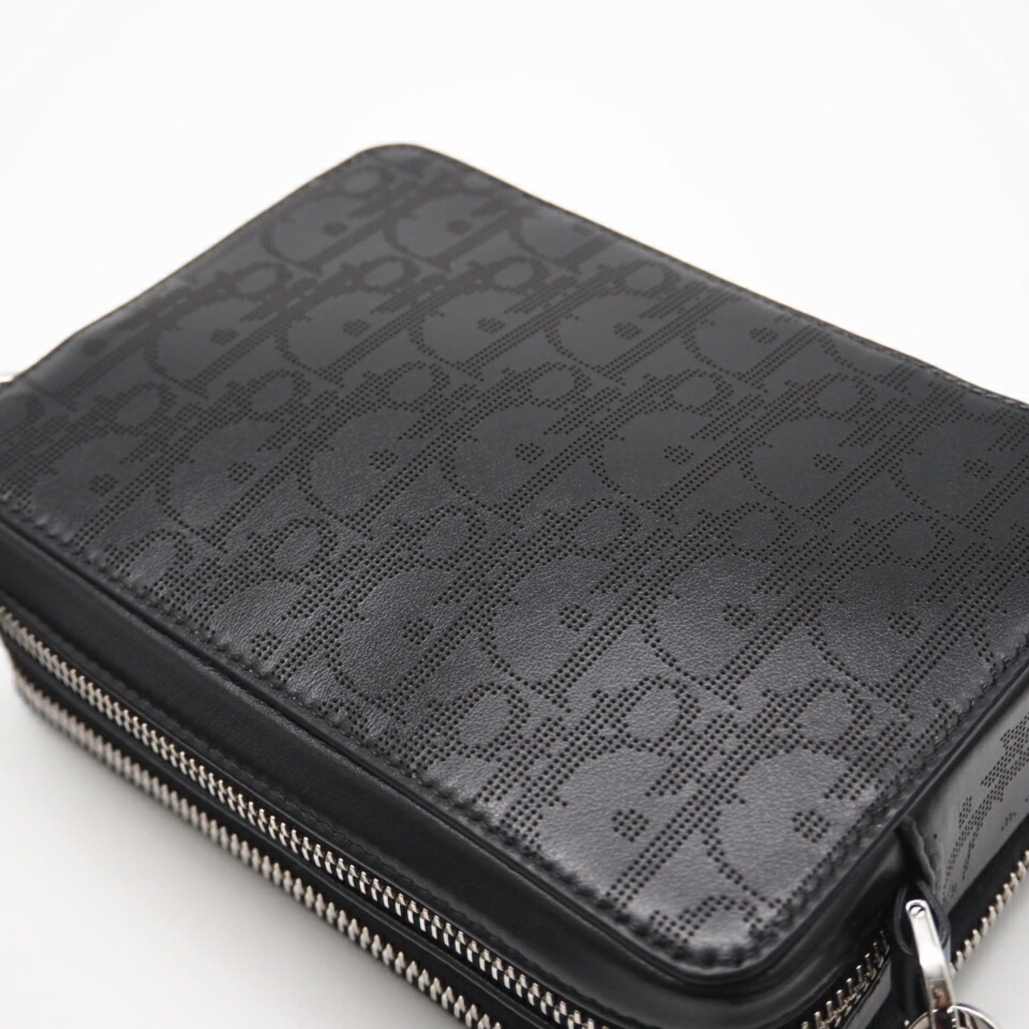 Dior Christian Dior Dior Oblique Galaxy Leather Shoulder Bag 2ESBC119VPD Black for Women Size ONE SIZE - 3 Thumbnail
