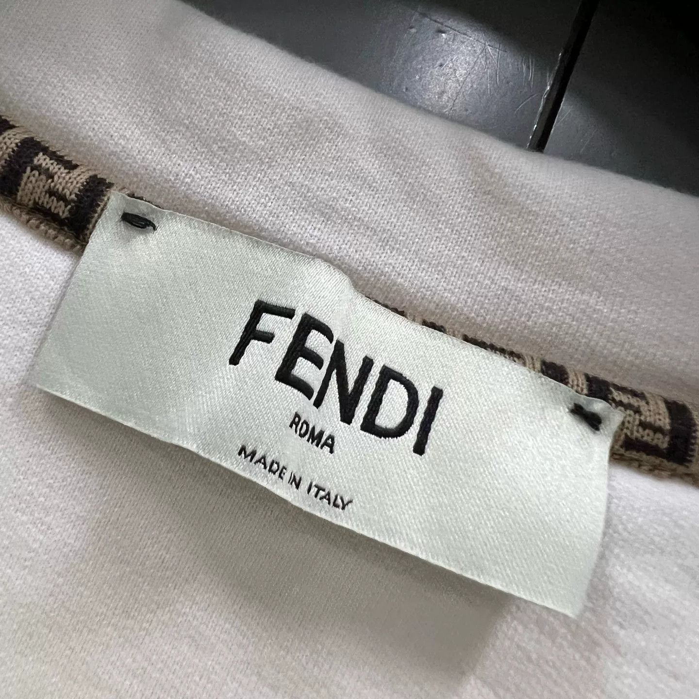 Fendi Fendi White Pocket Sweatshirt L Size L / US 10 / IT 46 - 4 Thumbnail
