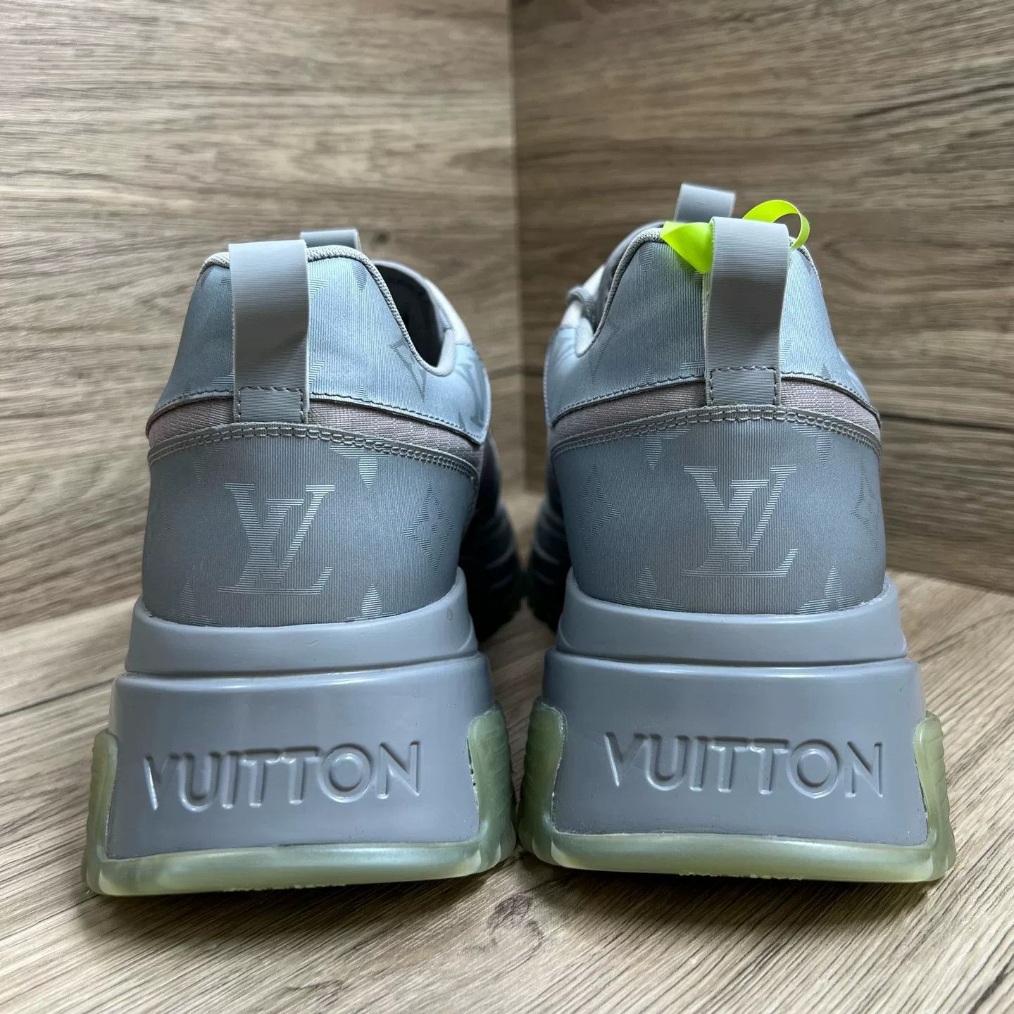 Louis Vuitton Louis Vuitton Monogram Run Away Sneakers Size 41 Size US 8 / EU 41 - 6 Thumbnail