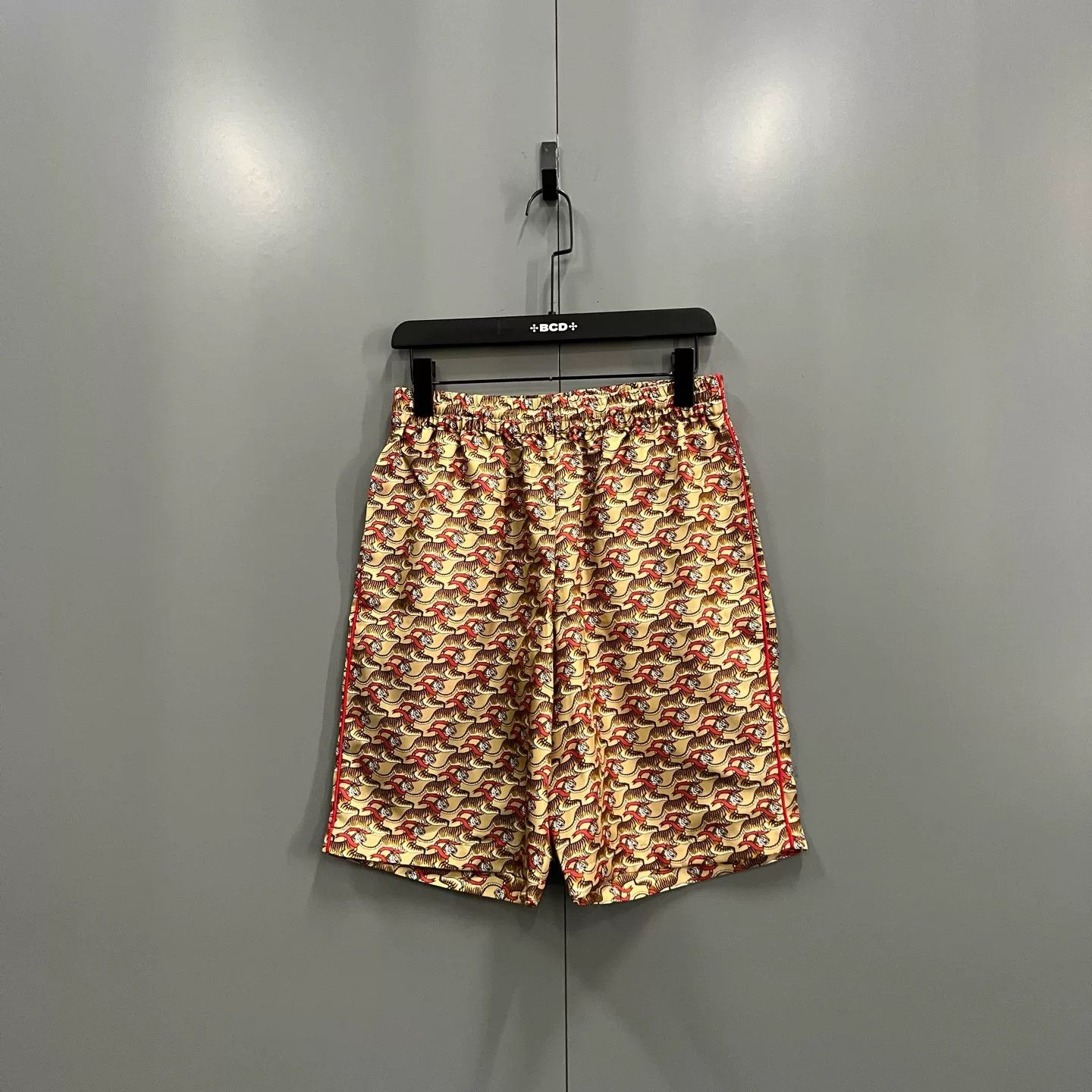 Burberry Burberry Tiger Print Silk Shorts XS Size US 28 / EU 44 - 2 Thumbnail