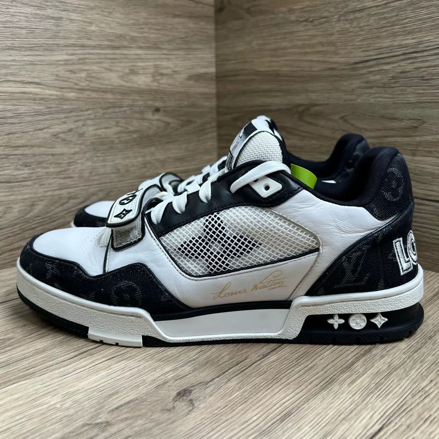 Louis Vuitton Louis Vuitton Monogram Denim Trainer Sneakers 41 Size US 8 / EU 41 - 2 Thumbnail