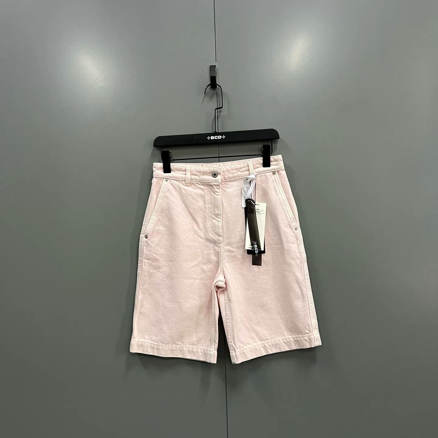 Burberry Burberry Pink Denim Shorts IT 40 Size 27" / US 4 / IT 40 - 2 Thumbnail