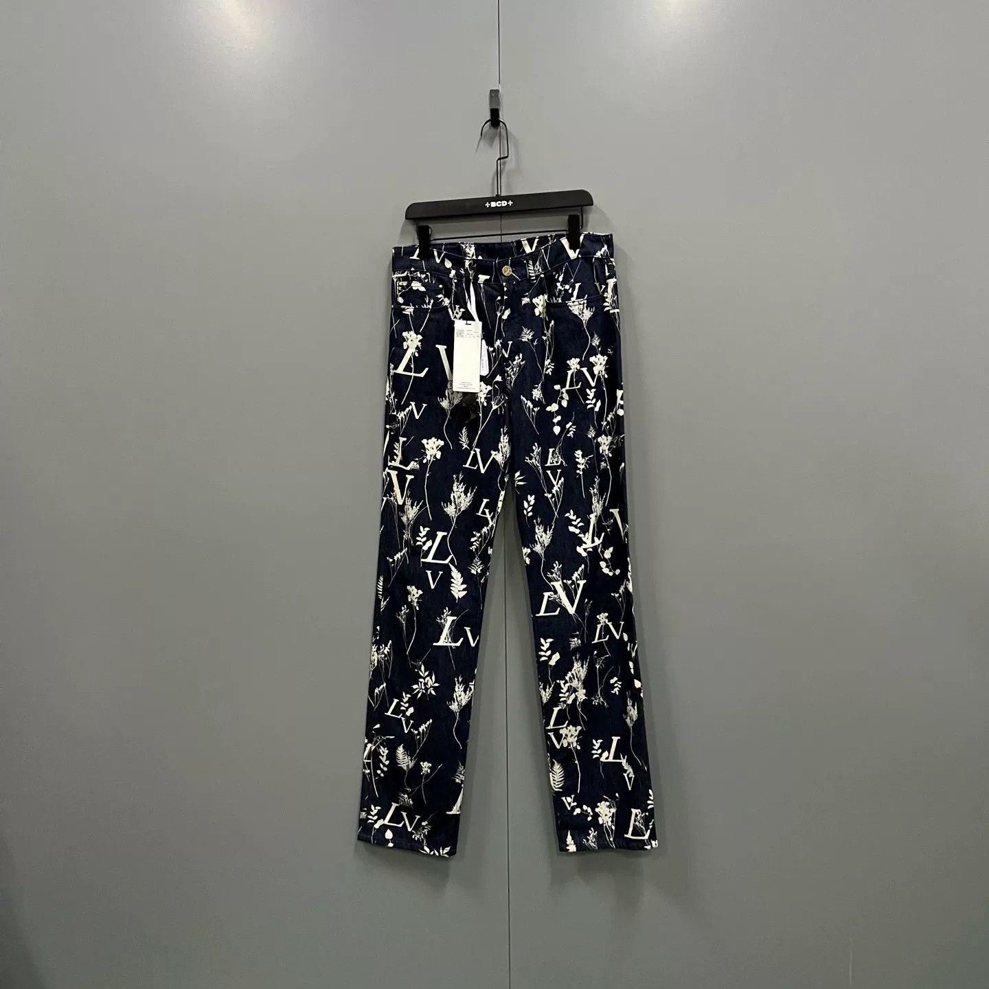 Louis Vuitton Louis Vuitton Wheat Print Denim Jeans 30 Size US 30 / EU 46 - 2 Thumbnail