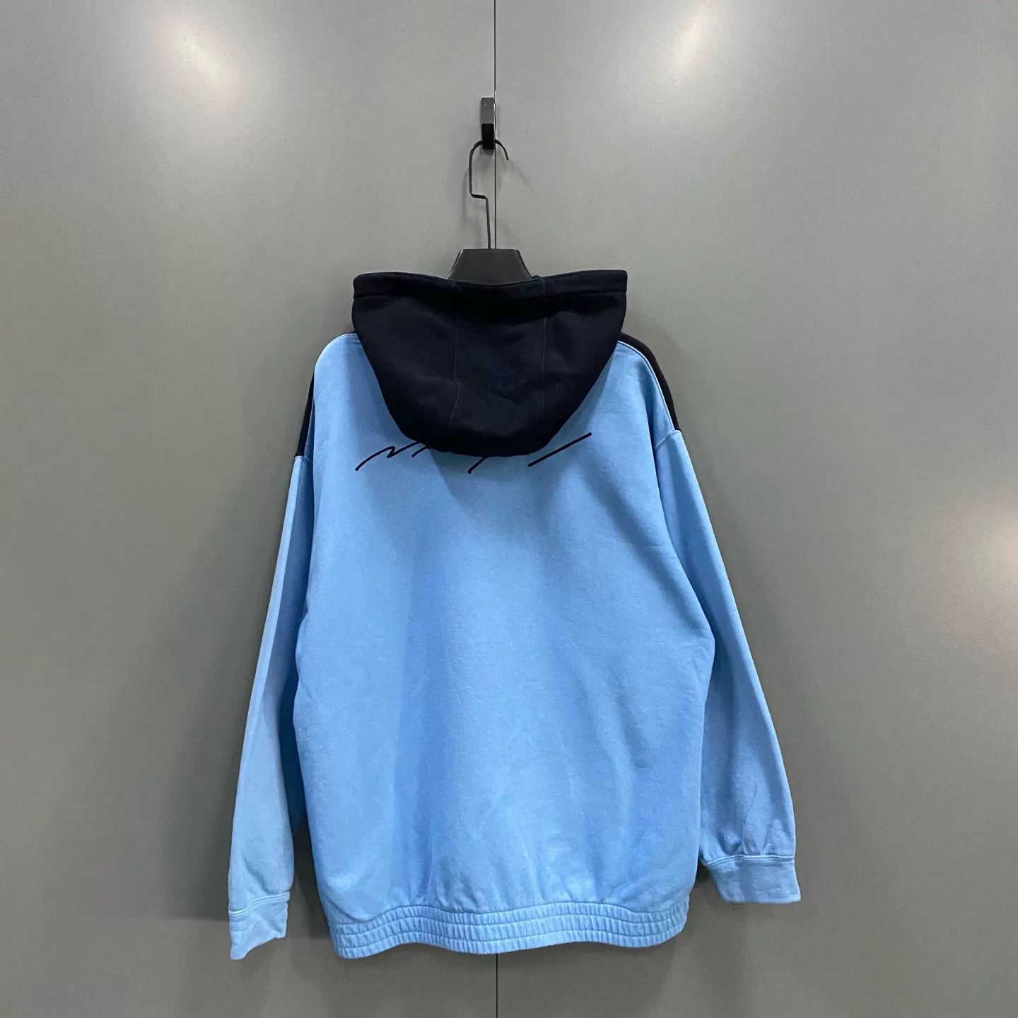 Gucci Gucci Comic Manga Graphic Hoodie M Size US M / EU 48-50 / 2 - 3 Thumbnail