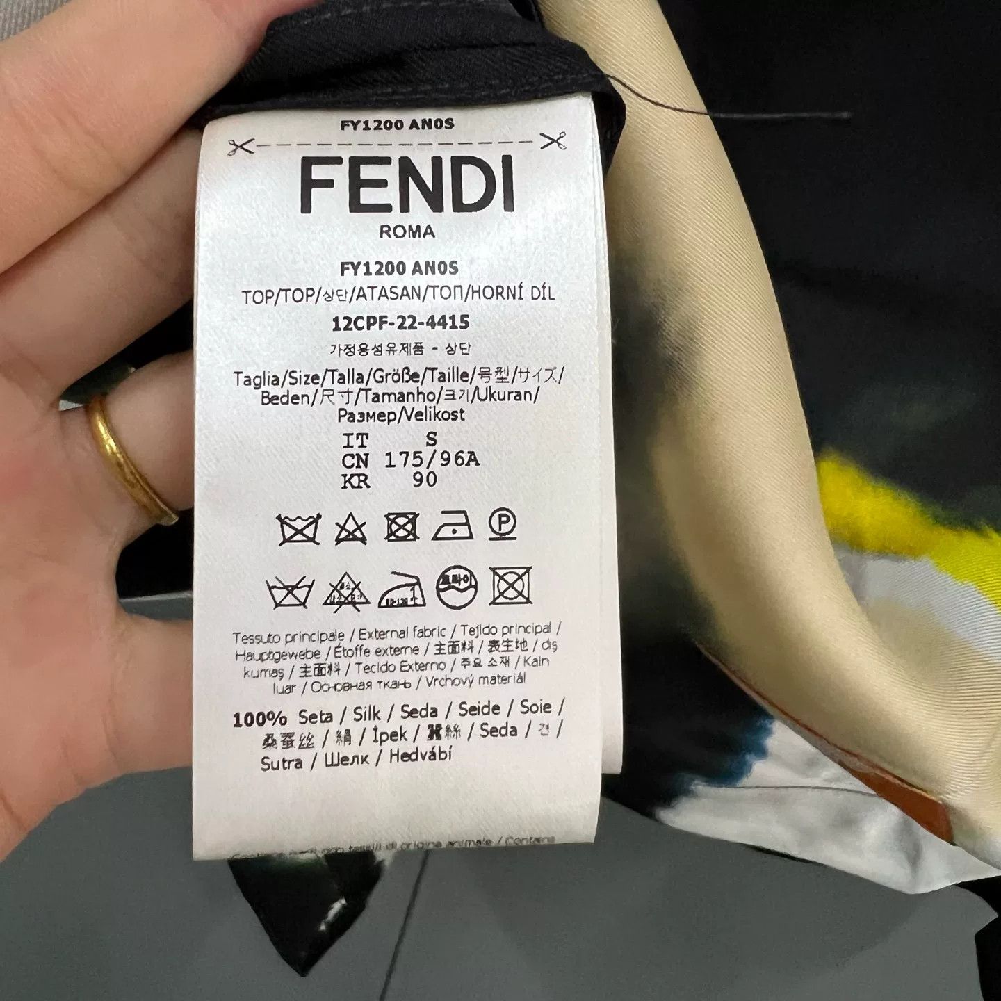 Fendi Fendi Tie-Dye Silk T-Shirt US S Size US S / EU 44-46 / 1 - 6 Thumbnail