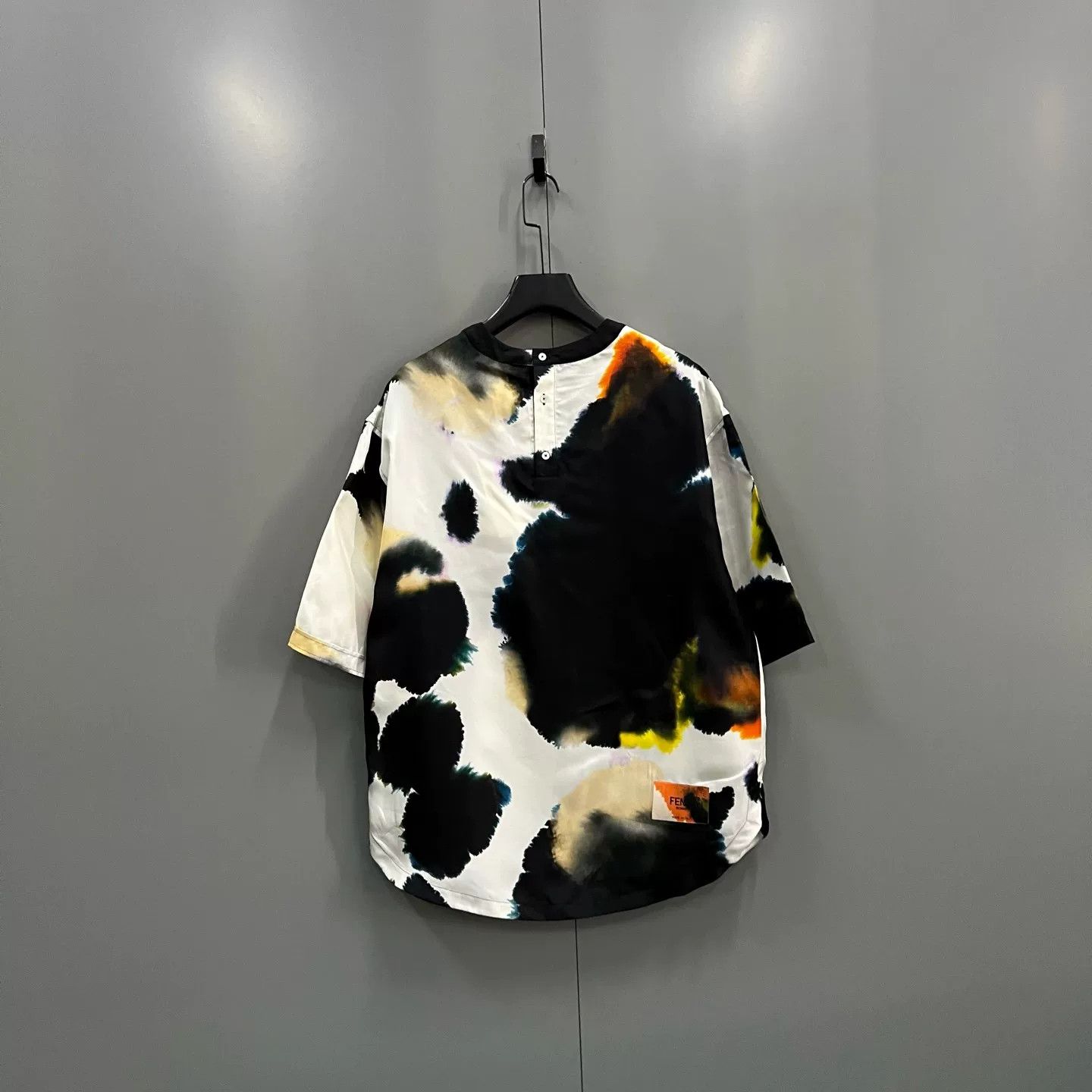 Fendi Fendi Tie-Dye Silk T-Shirt US S Size US S / EU 44-46 / 1 - 3 Thumbnail