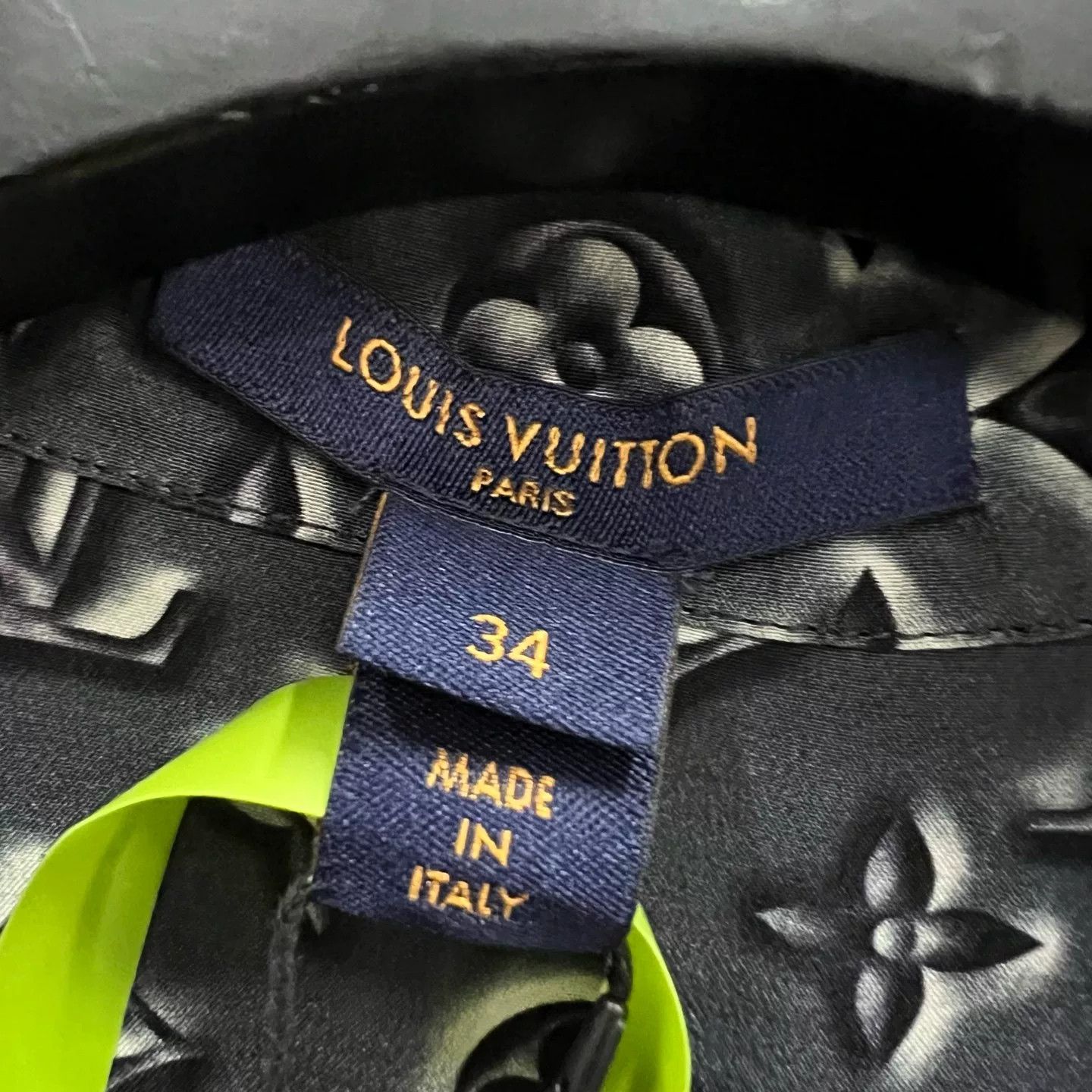 Louis Vuitton Louis Vuitton Monogram Logo Button Up Shirt 34 Size XS / US 0-2 / IT 36-38 - 4 Thumbnail