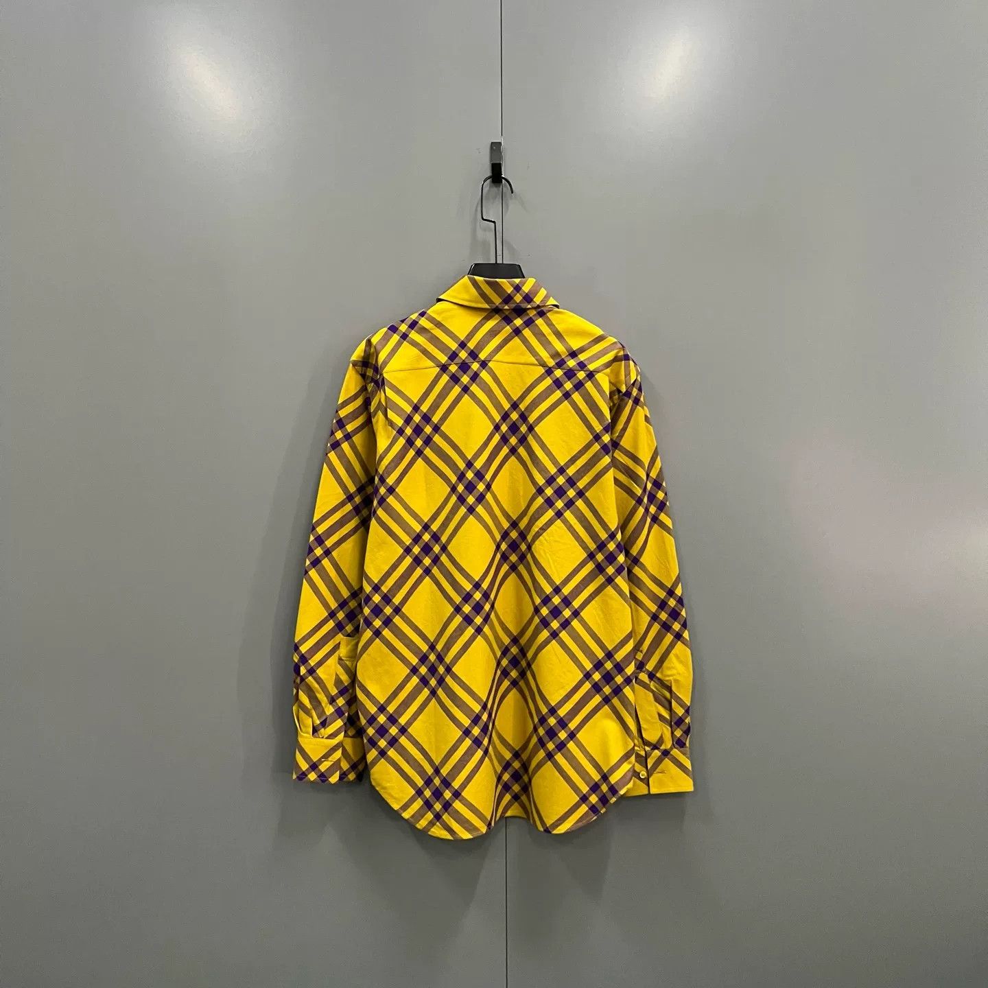 Burberry Burberry Yellow Check Flannel Shirt Size L Size US L / EU 52-54 / 3 - 3 Thumbnail