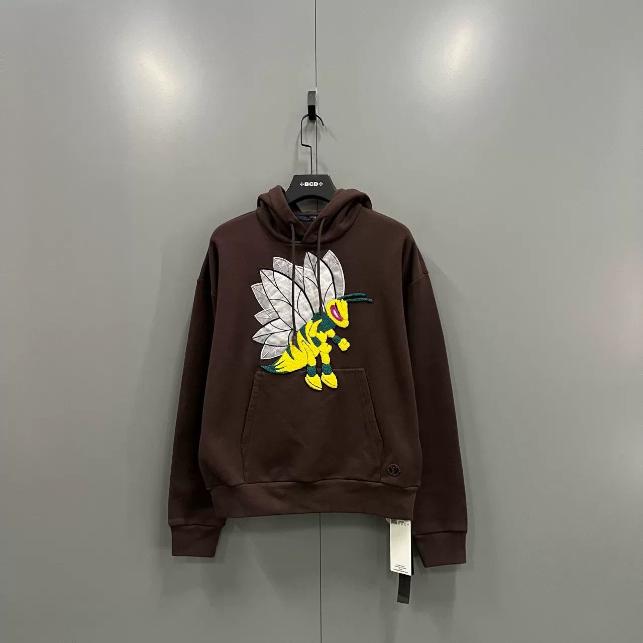 Louis Vuitton Louis Vuitton Graphic Bee Patch Hoodie S Size US S / EU 44-46 / 1 - 2 Thumbnail
