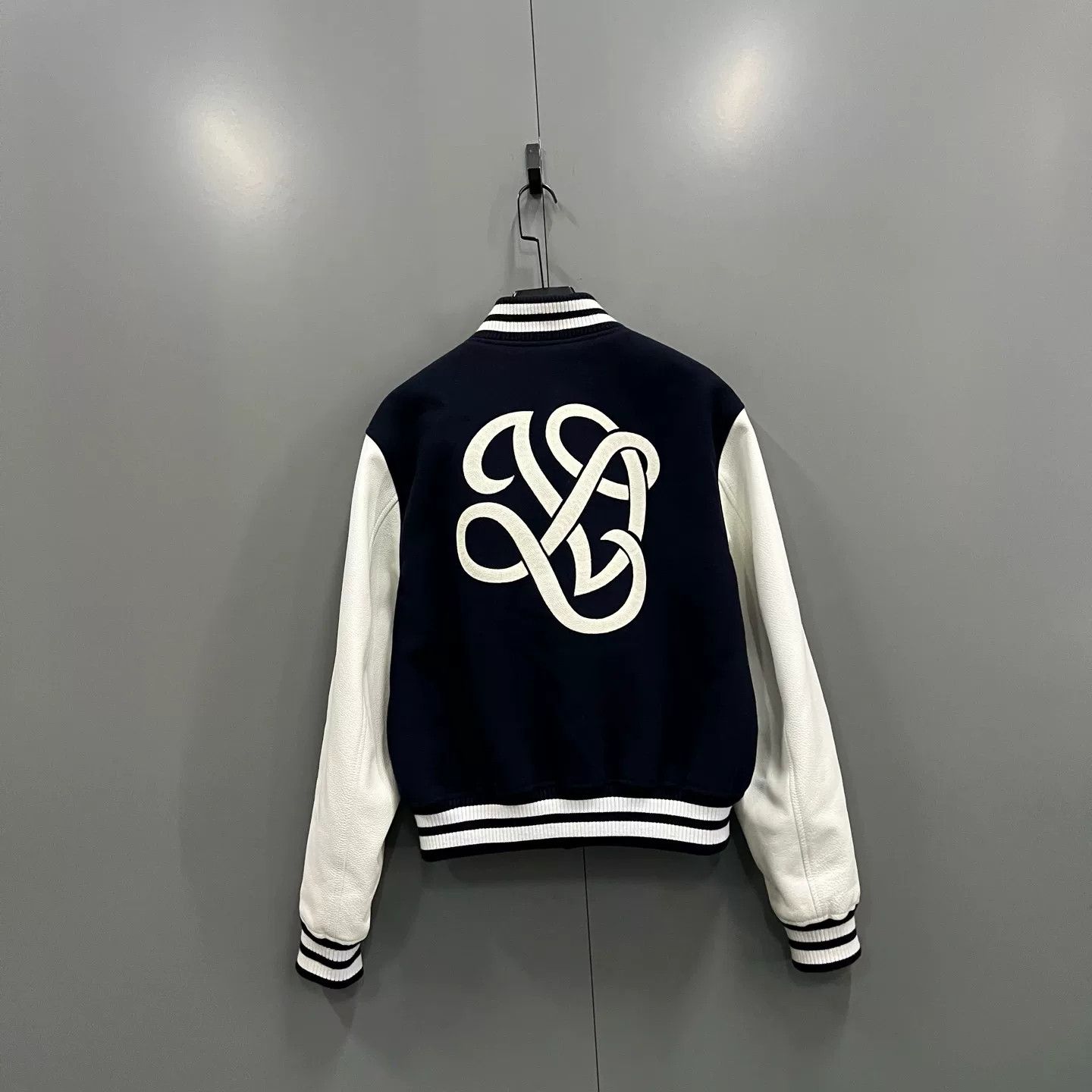 Louis Vuitton Louis Vuitton Nautical Embroidered Varsity Jacket 48 Size US M / EU 48-50 / 2 - 3 Thumbnail