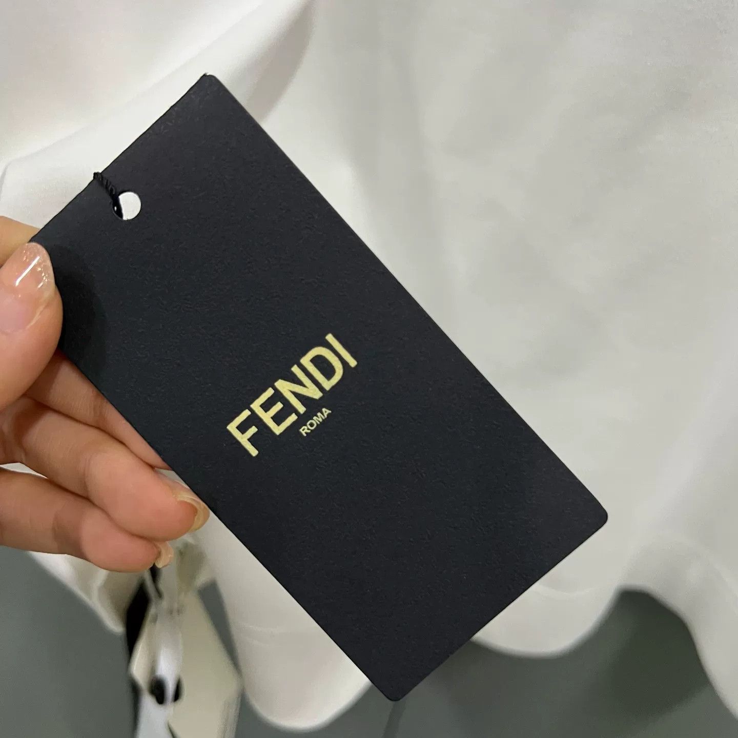 Fendi Fendi Zipped Pocket Logo T-Shirt Size L Size US L / EU 52-54 / 3 - 5 Thumbnail