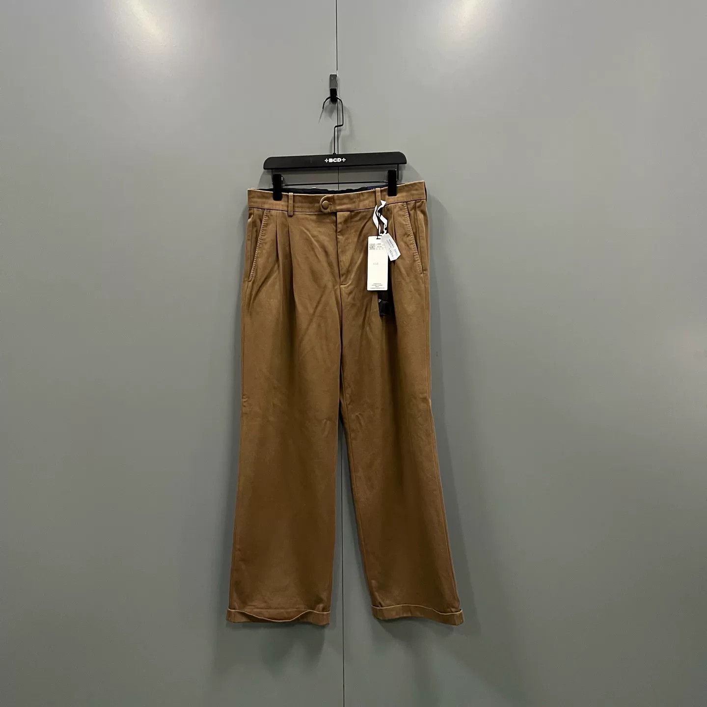Louis Vuitton Louis Vuitton Brown Pleated Casual Trousers 34 Size US 34 / EU 50 - 2 Thumbnail