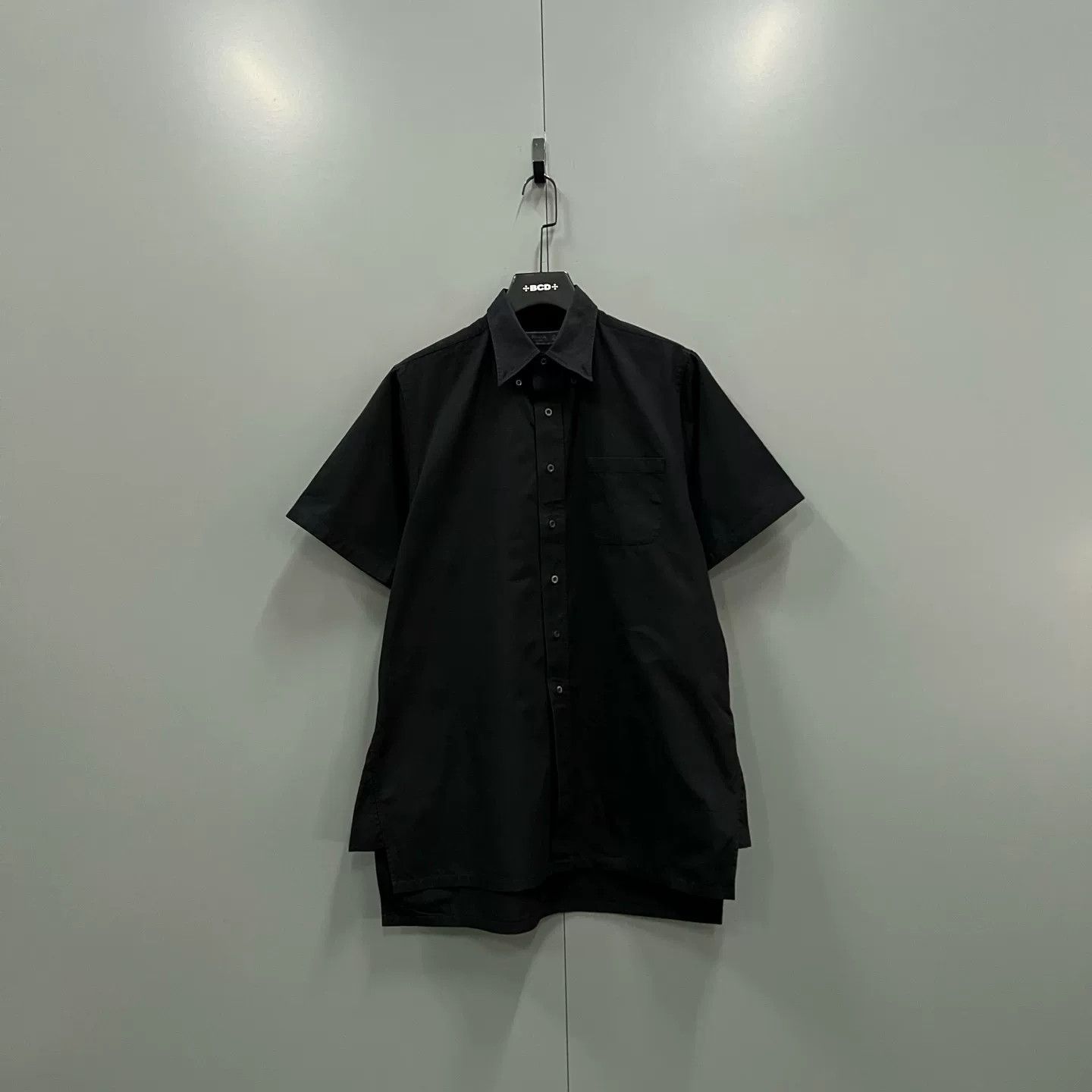 Prada Prada Pocket Detail Short Sleeve Shirt L Size US L / EU 52-54 / 3 - 2 Thumbnail
