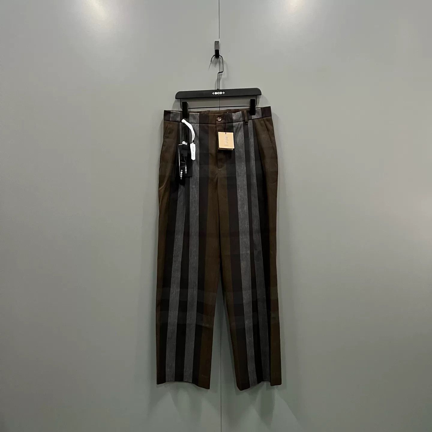 Burberry Burberry Striped Print Casual Pants Size 50 Size US 34 / EU 50 - 2 Thumbnail