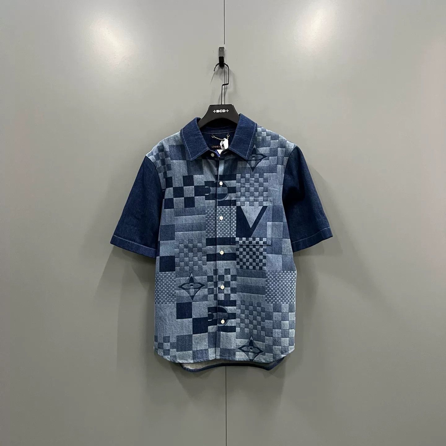 Louis Vuitton Louis Vuitton America's Cup Damier Denim Shirt Size L Size US L / EU 52-54 / 3 - 2 Thumbnail