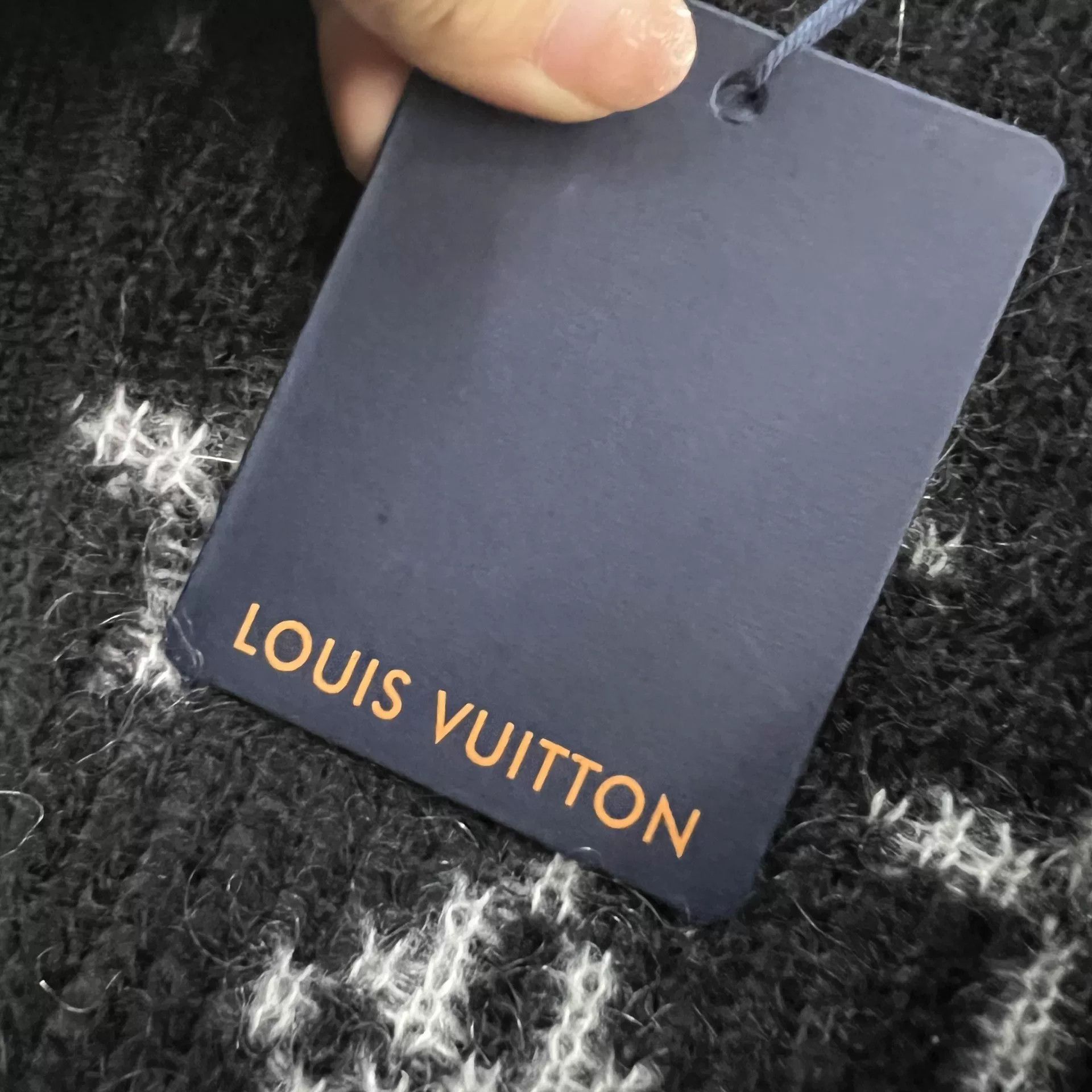 Louis Vuitton Louis Vuitton Monogram Knit Cardigan XXL Size US XXL / EU 58 / 5 - 5 Thumbnail