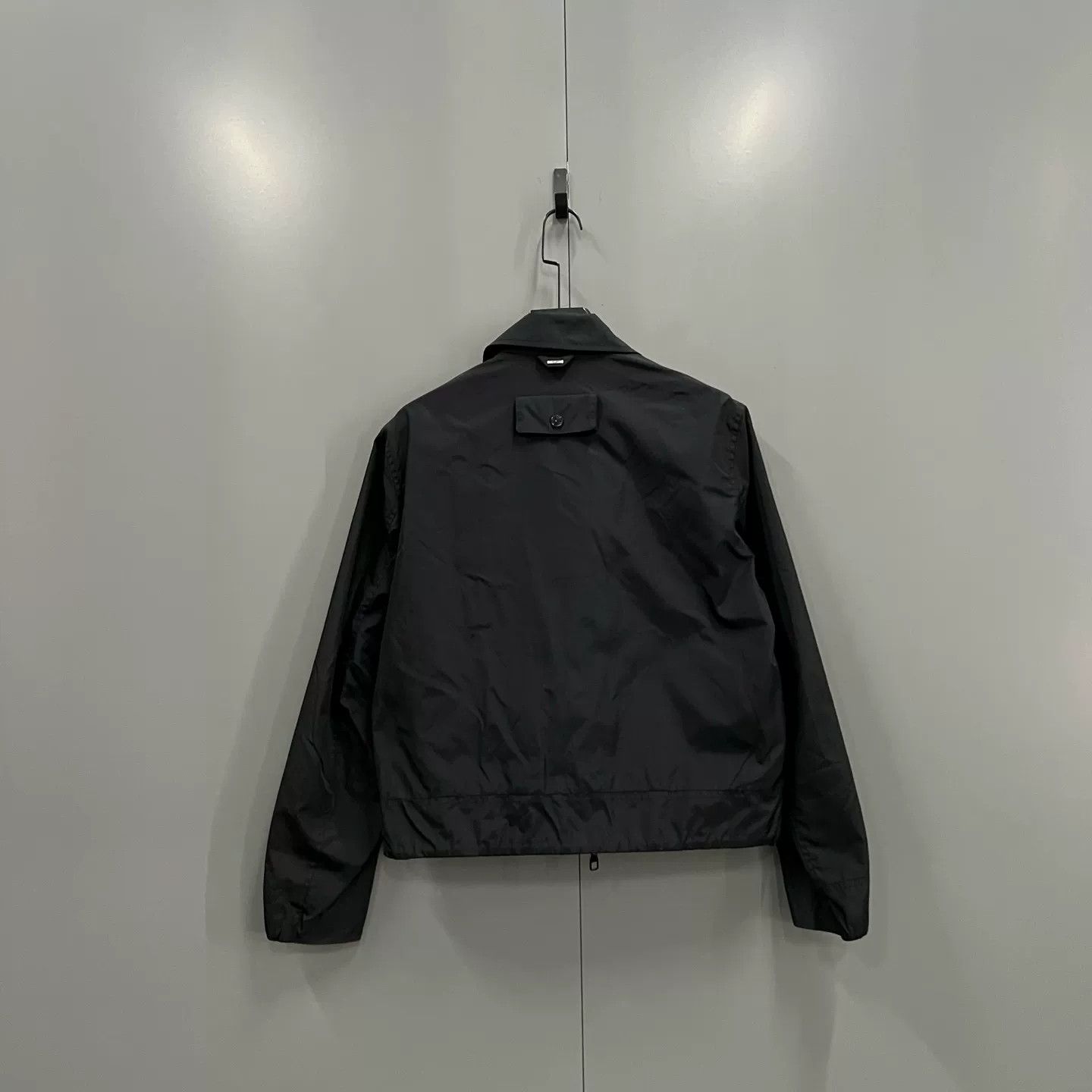Louis Vuitton Louis Vuitton Multi Pocket Zip Jacket Size 44 Size US S / EU 44-46 / 1 - 3 Thumbnail