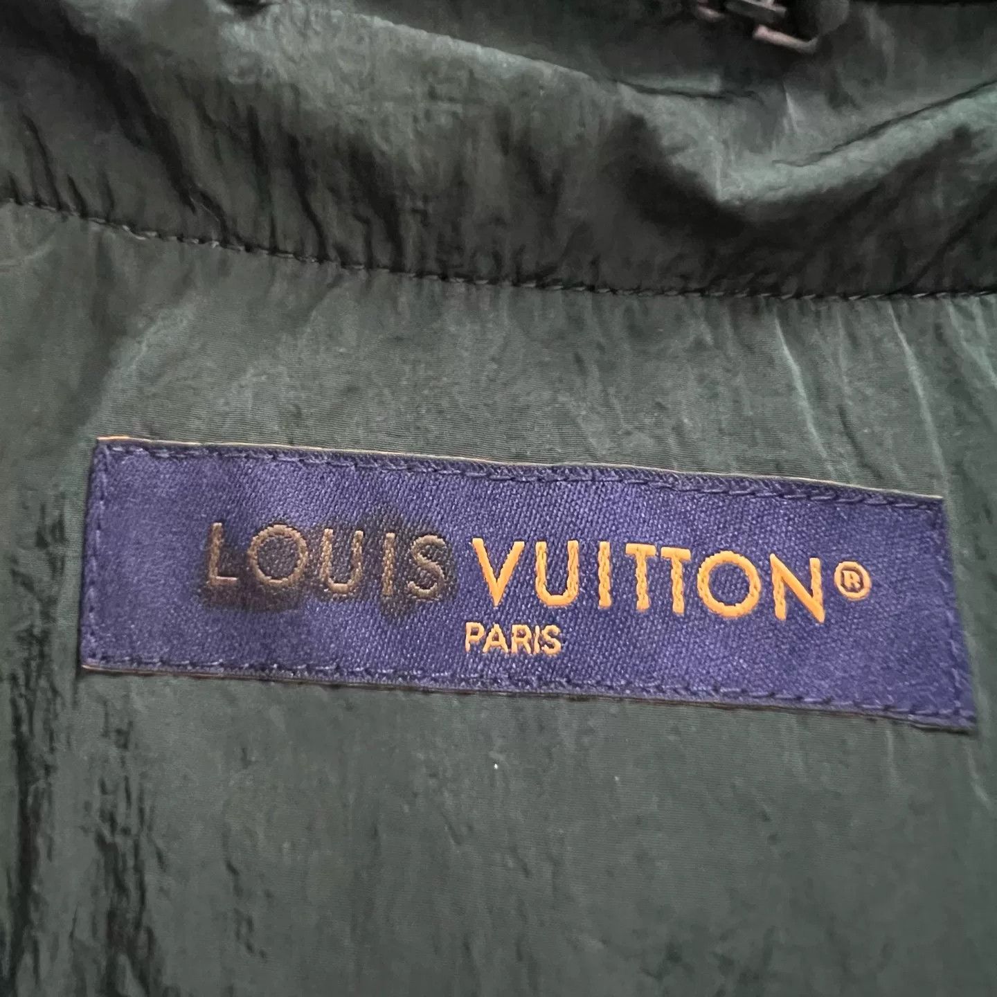 Louis Vuitton Louis Vuitton Layered Graphic Print Hoodie Size 52 Size US L / EU 52-54 / 3 - 4 Thumbnail