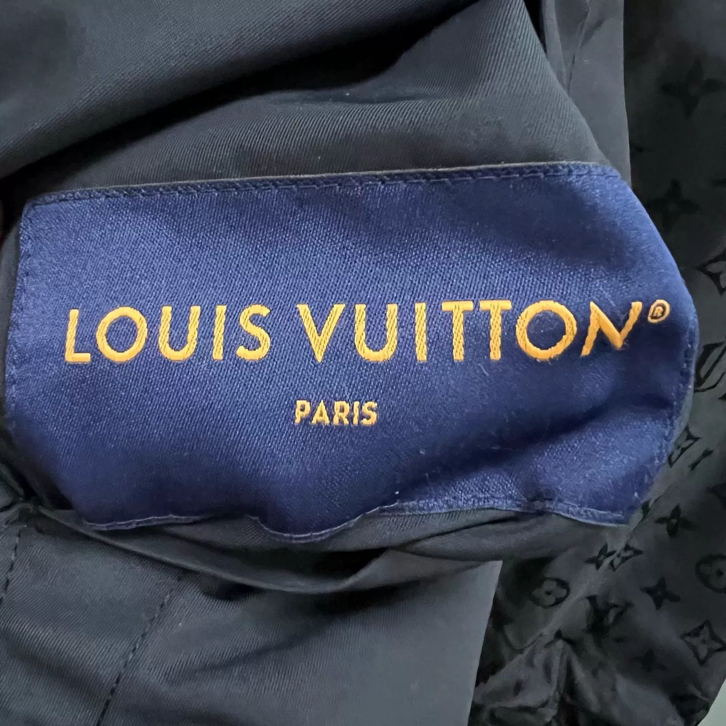 Louis Vuitton Louis Vuitton Pin Logo Monogram Reversible Jacket 50 Size US M / EU 48-50 / 2 - 5 Thumbnail
