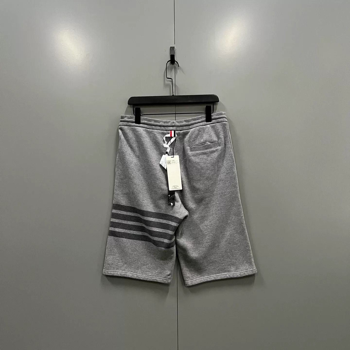 Thom Browne Thom Browne Four-Bar Stripe Sweat Shorts Size 3 Size US 34 / EU 50 - 3 Thumbnail