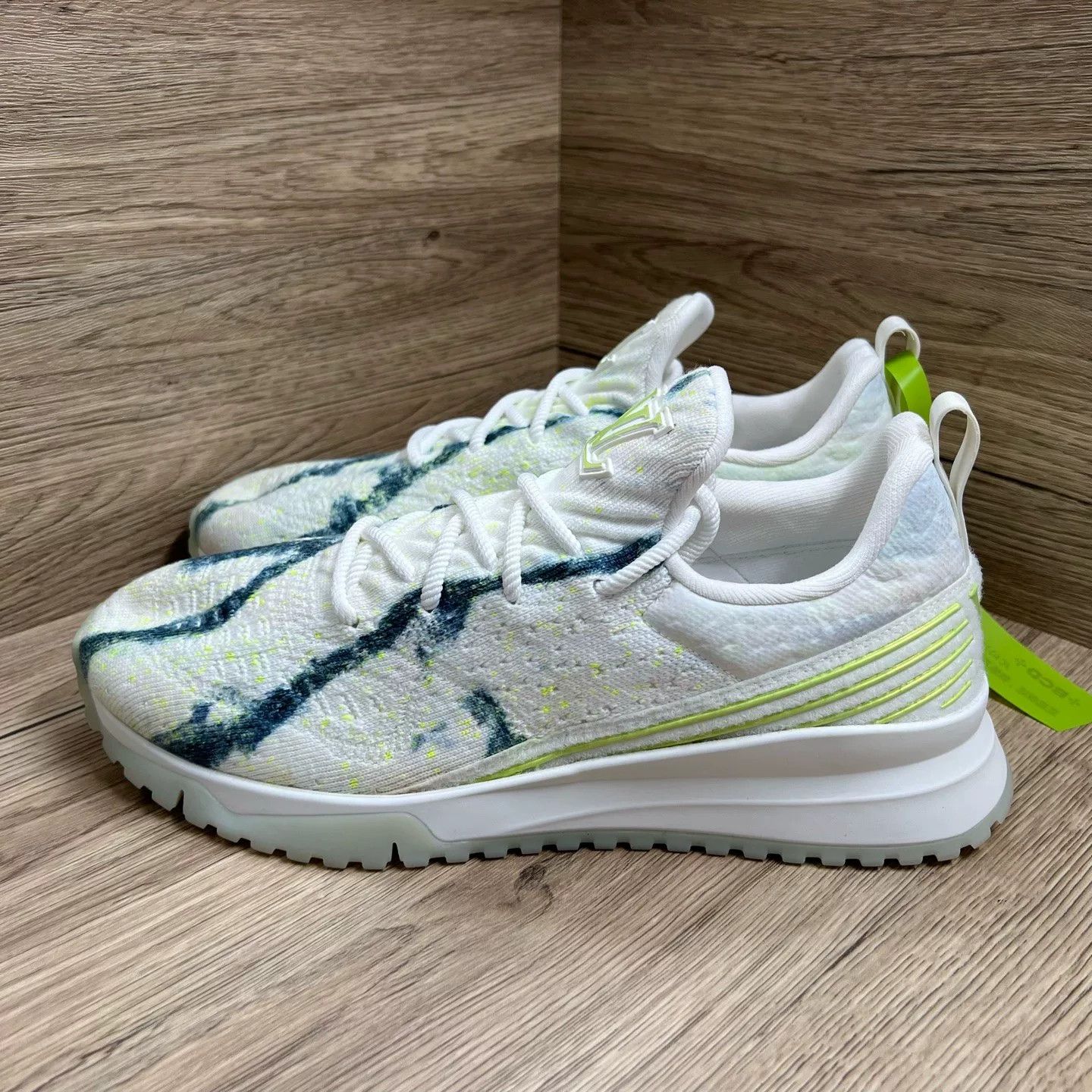 Louis Vuitton Louis Vuitton Tie-Dye VNR Sneakers US 11 Size US 11 / EU 44 - 2 Thumbnail