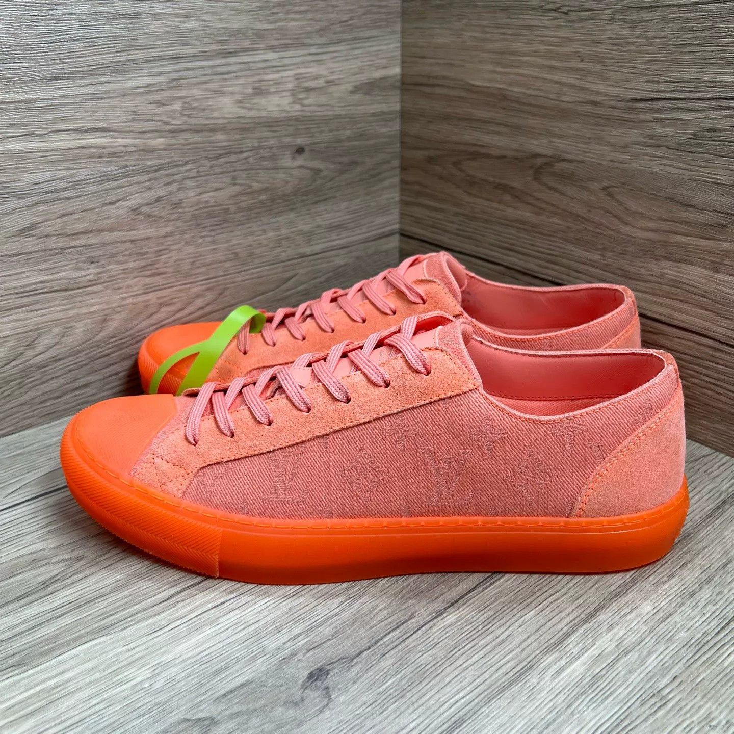 Louis Vuitton Louis Vuitton Monogram Tattoo Low-Top Sneakers 9 Size US 9 / EU 42 - 2 Thumbnail
