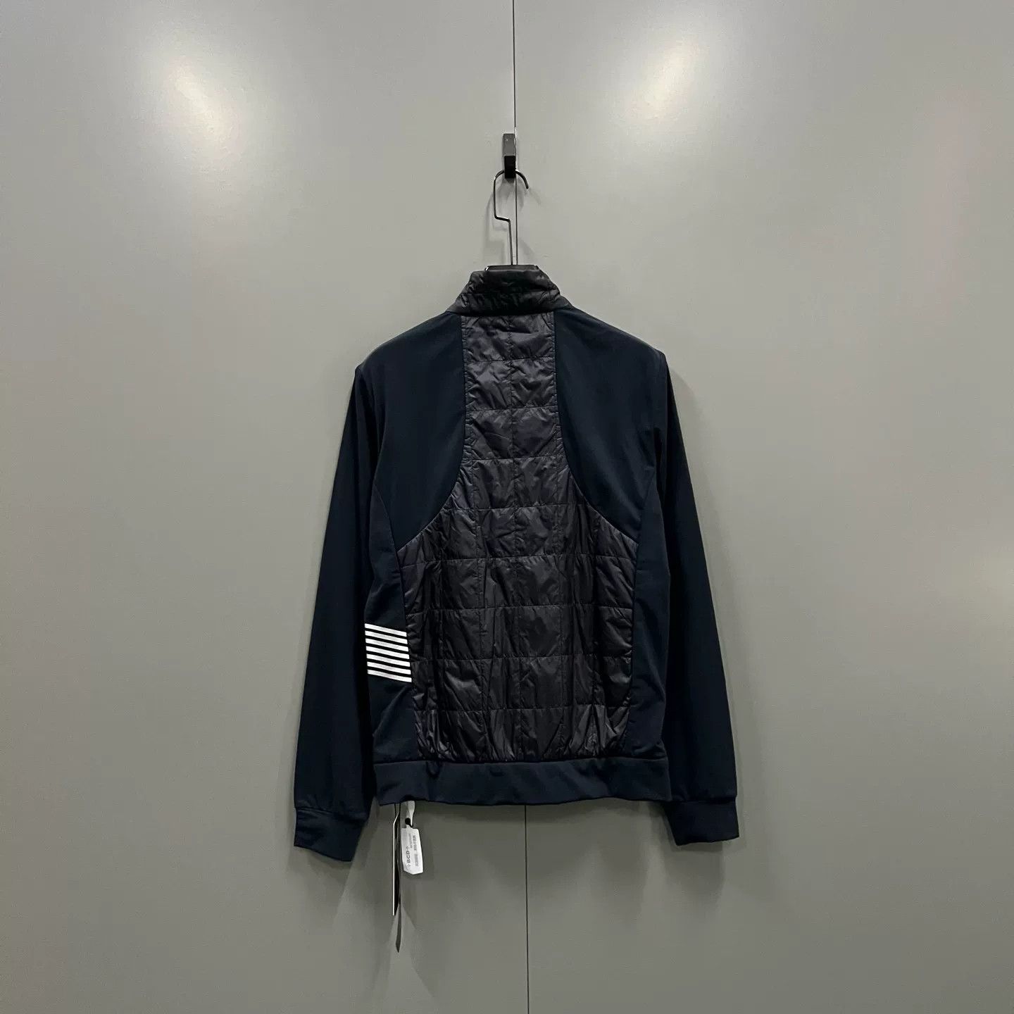Emporio Armani Emporio Armani EA7 Quilted Hybrid Jacket M Size US M / EU 48-50 / 2 - 3 Thumbnail