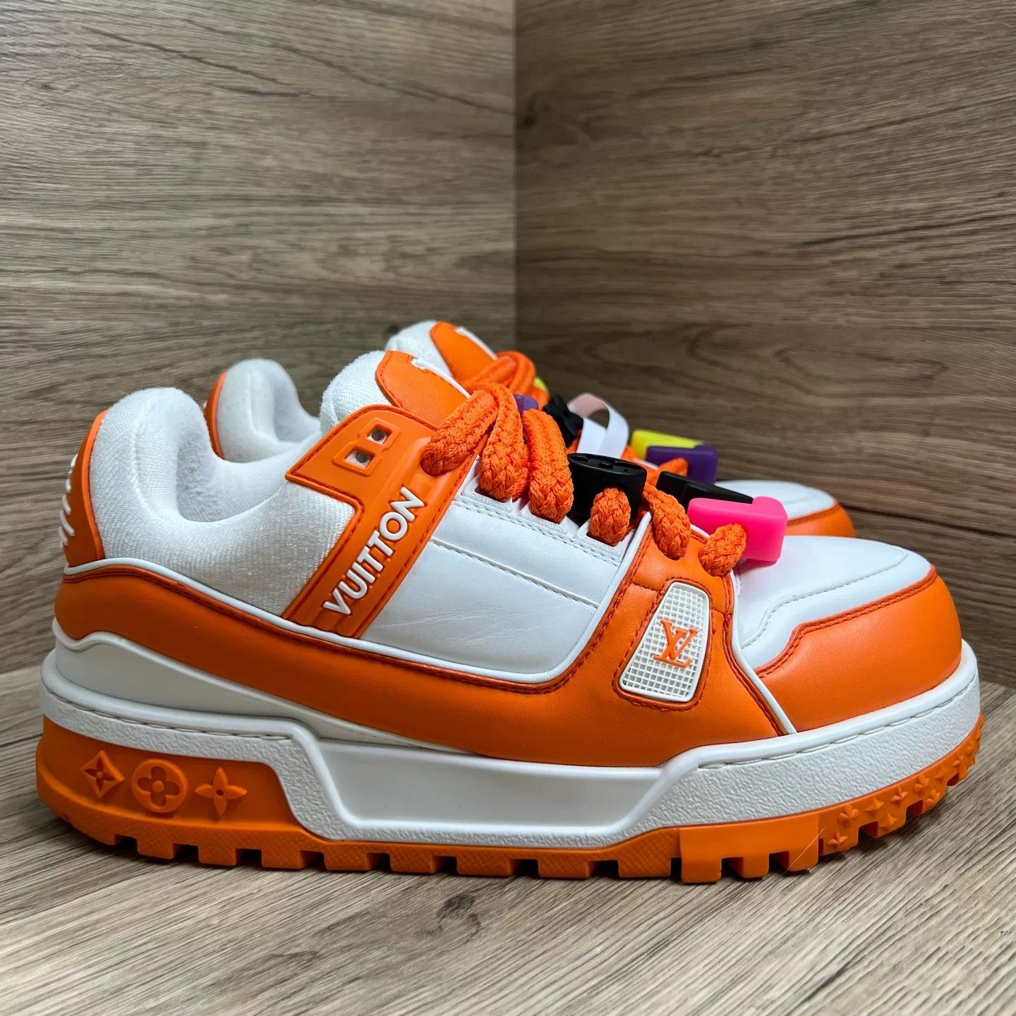 Louis Vuitton Louis Vuitton White Orange Trainer US 8.5 Size US 8.5 / EU 41-42 - 5 Thumbnail