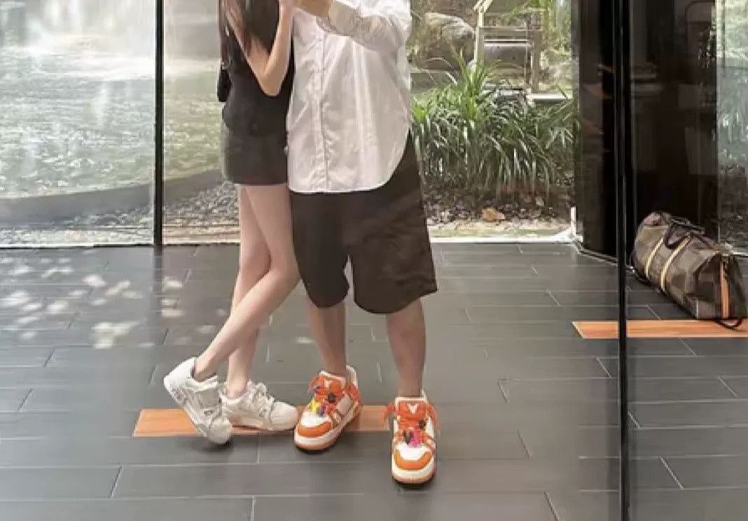 Louis Vuitton Louis Vuitton White Orange Trainer US 8.5 Size US 8.5 / EU 41-42 - 3 Thumbnail