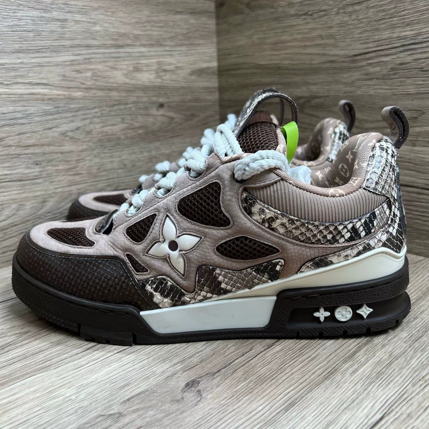 Louis Vuitton Louis Vuitton Skate Snake Effect Sneakers Size 7 Size US 8 / EU 41 - 2 Thumbnail