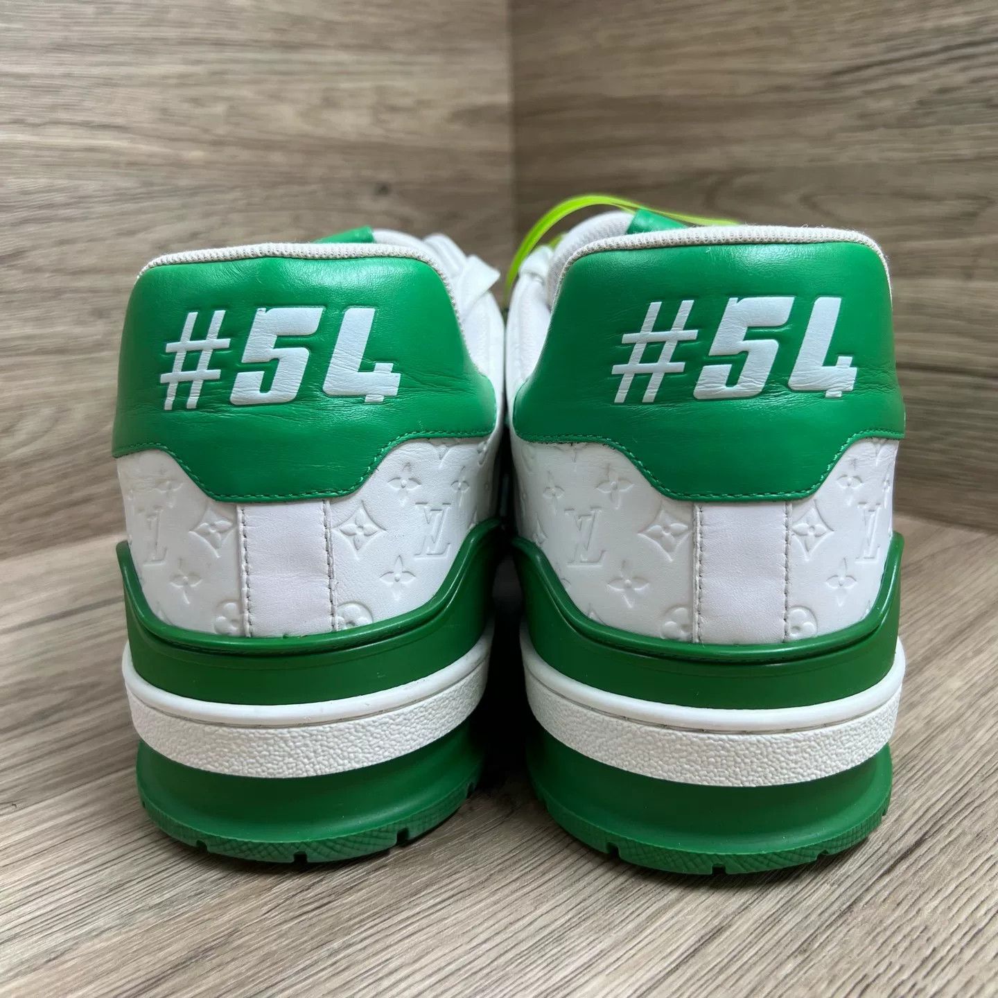 Louis Vuitton Louis Vuitton Monogram Trainer Sneakers White Green Size 13 Size US 13 / EU 46 - 6 Thumbnail