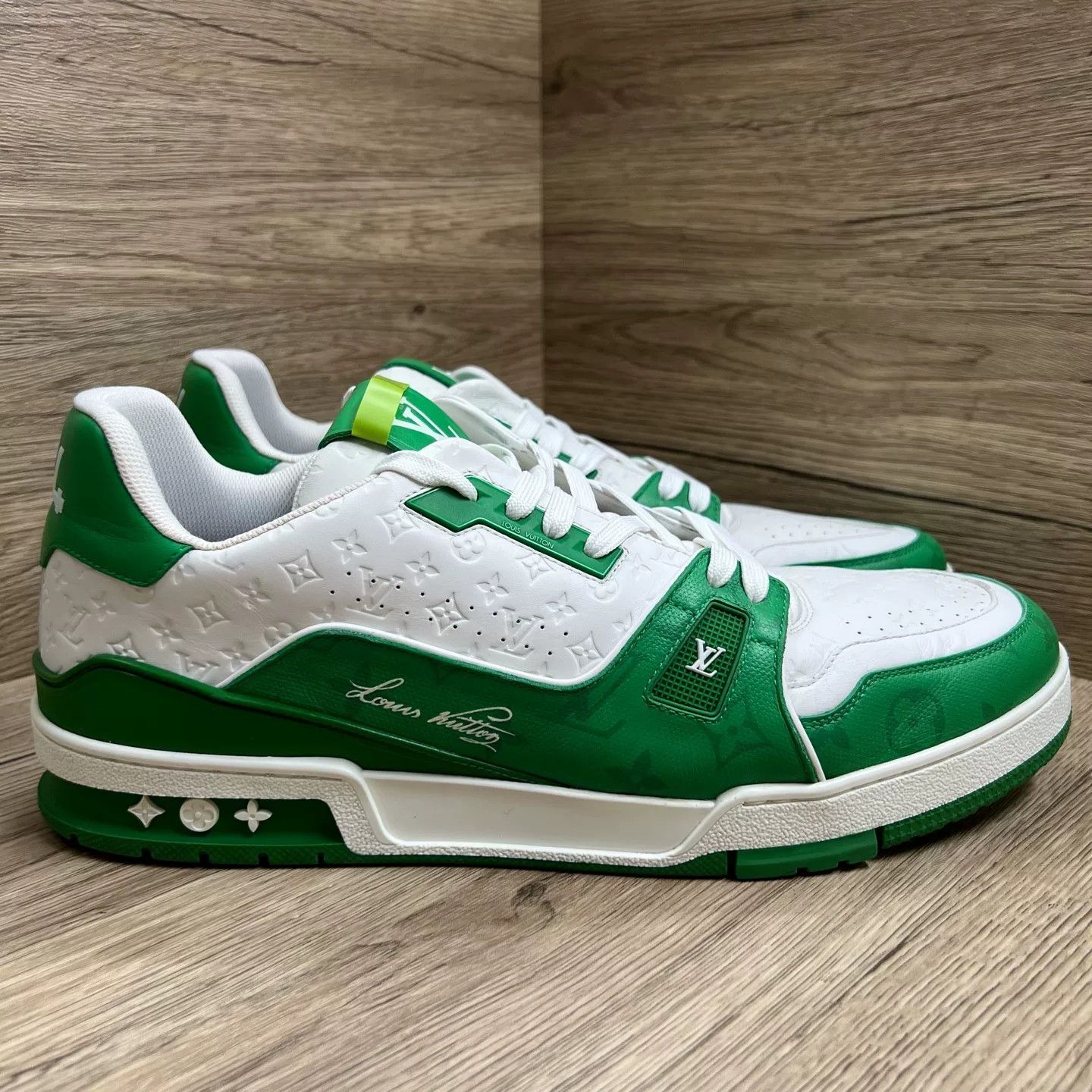 Louis Vuitton Louis Vuitton Monogram Trainer Sneakers White Green Size 13 Size US 13 / EU 46 - 5 Thumbnail