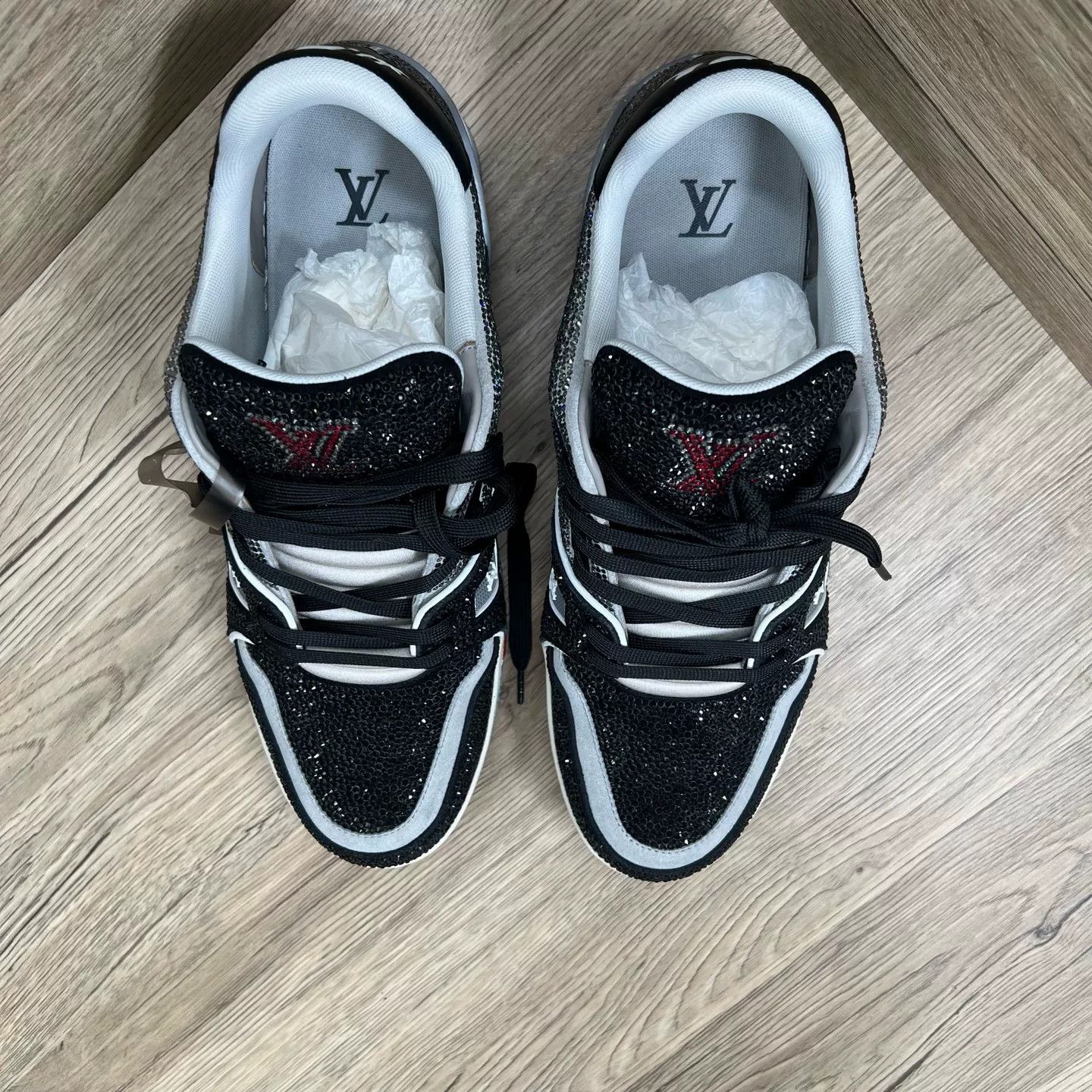 Louis Vuitton Louis Vuitton Crystal Trainer Sneakers Size 11 Size US 11 / EU 44 - 4 Thumbnail