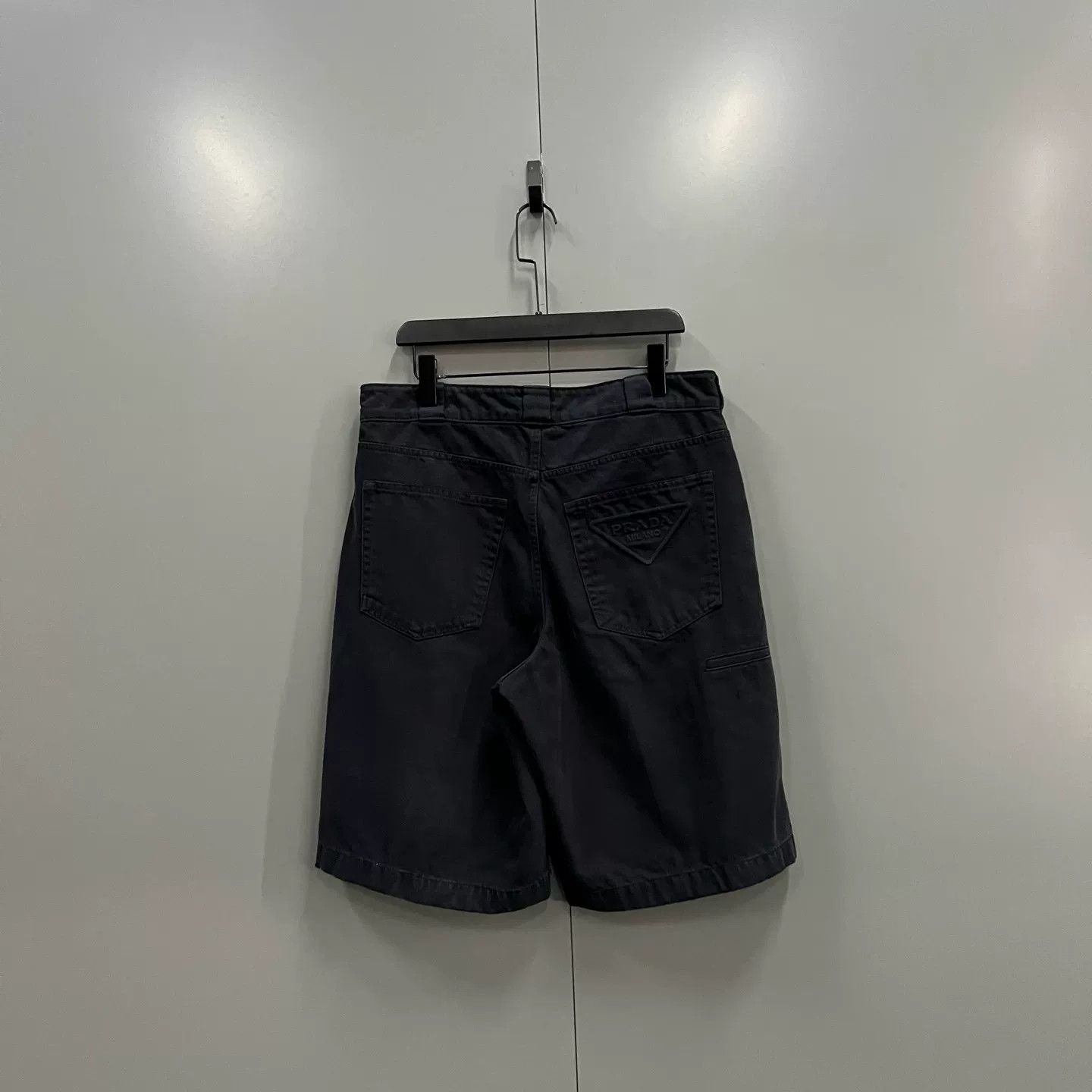 Prada Prada Bull Washed Bermuda Shorts Size 50 Size US 34 / EU 50 - 3 Thumbnail