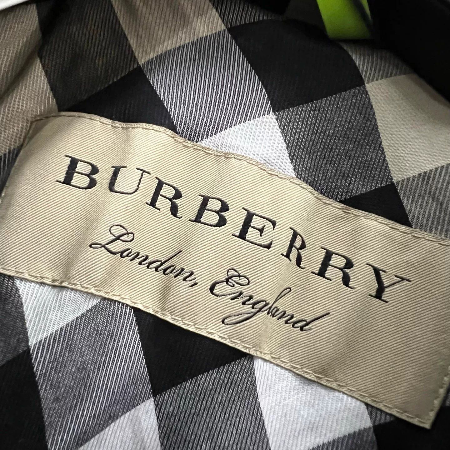 Burberry Burberry Wool Cashmere Double Breasted Coat 38 Size S / US 4 / IT 40 - 4 Thumbnail